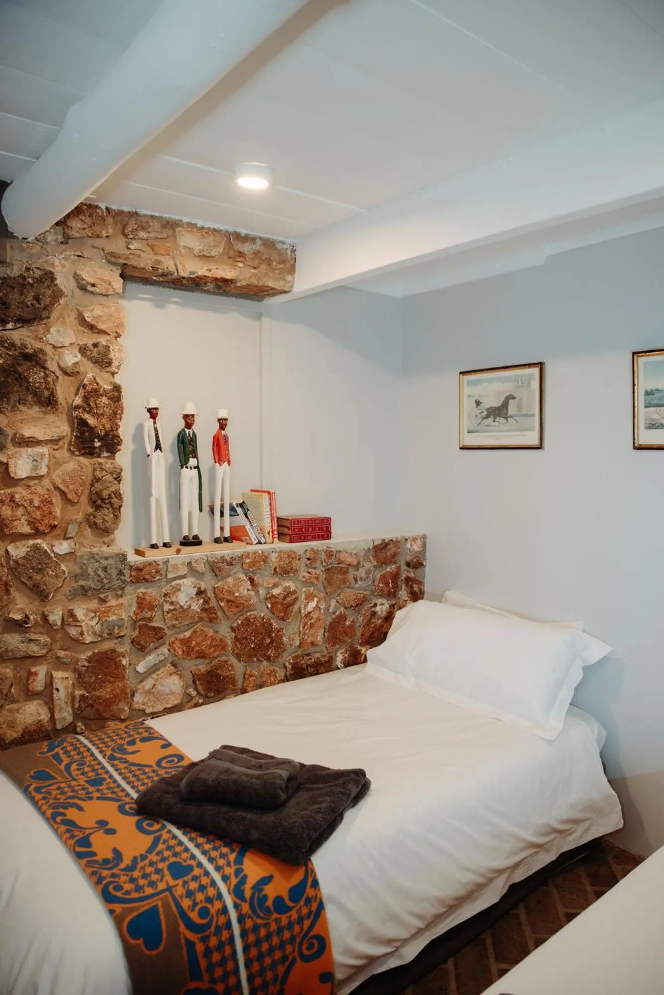 Photo of the whole room, Bed in Bastion House