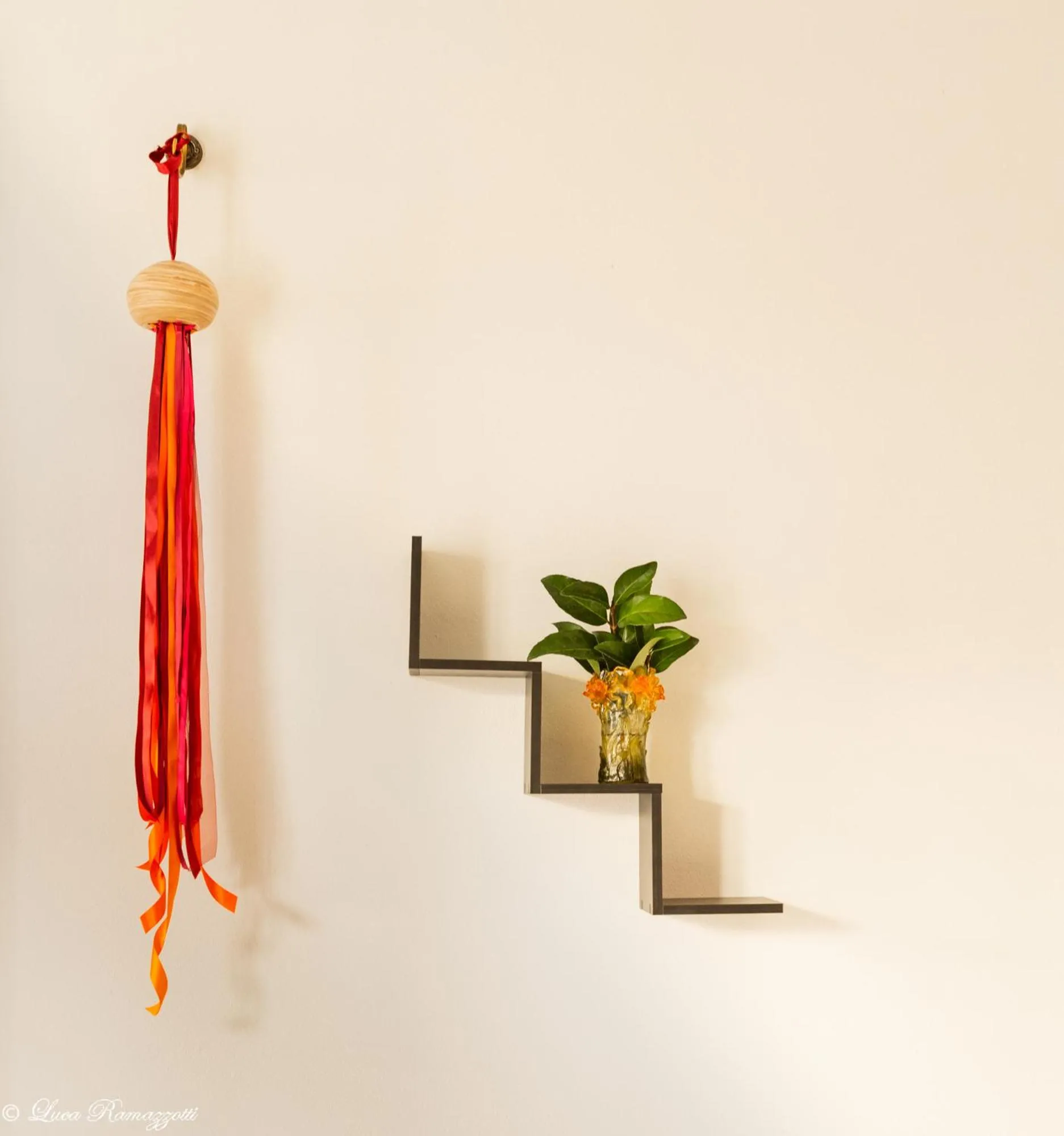 Decorative detail in Janna 'e Mare