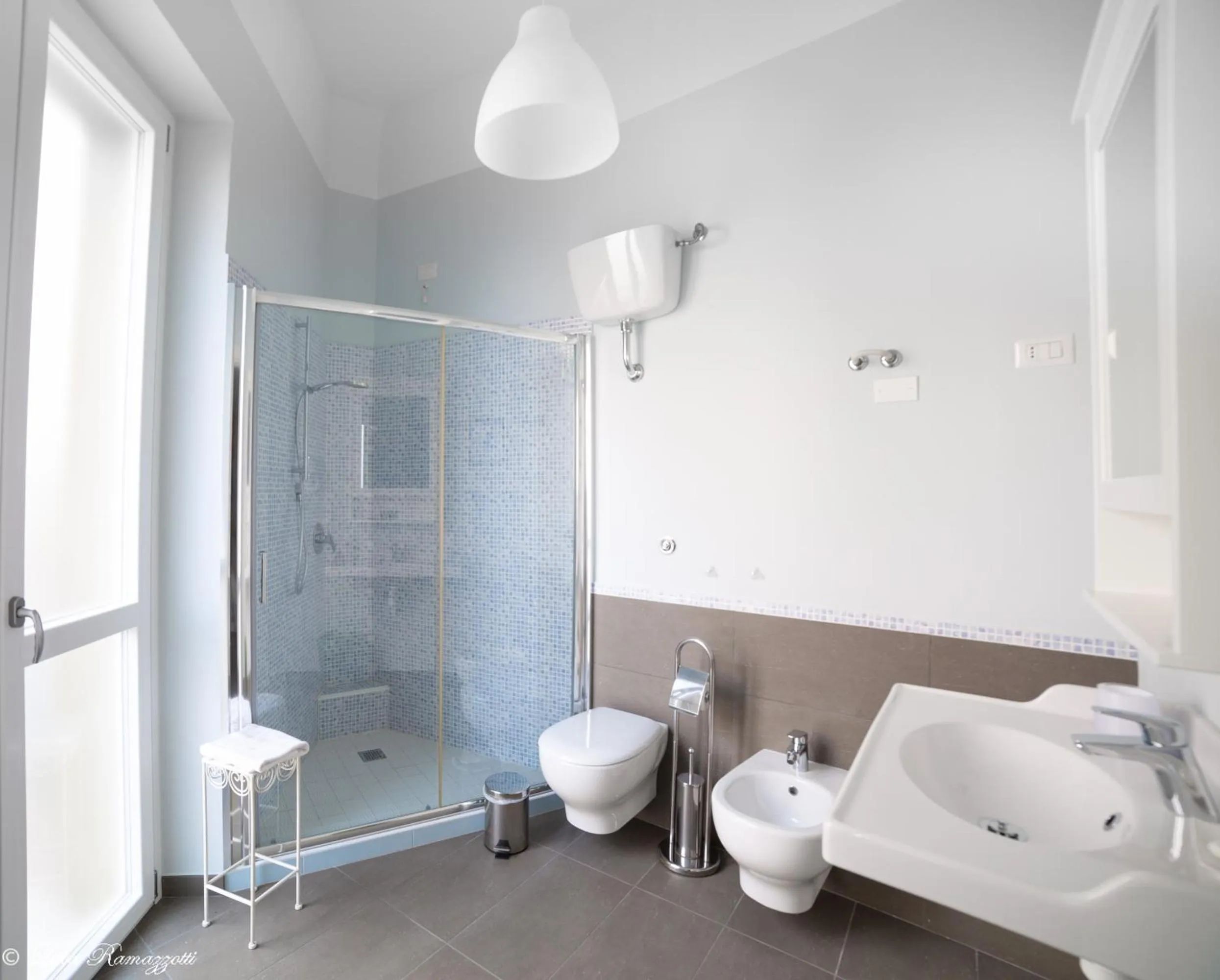 Bathroom in Janna 'e Mare