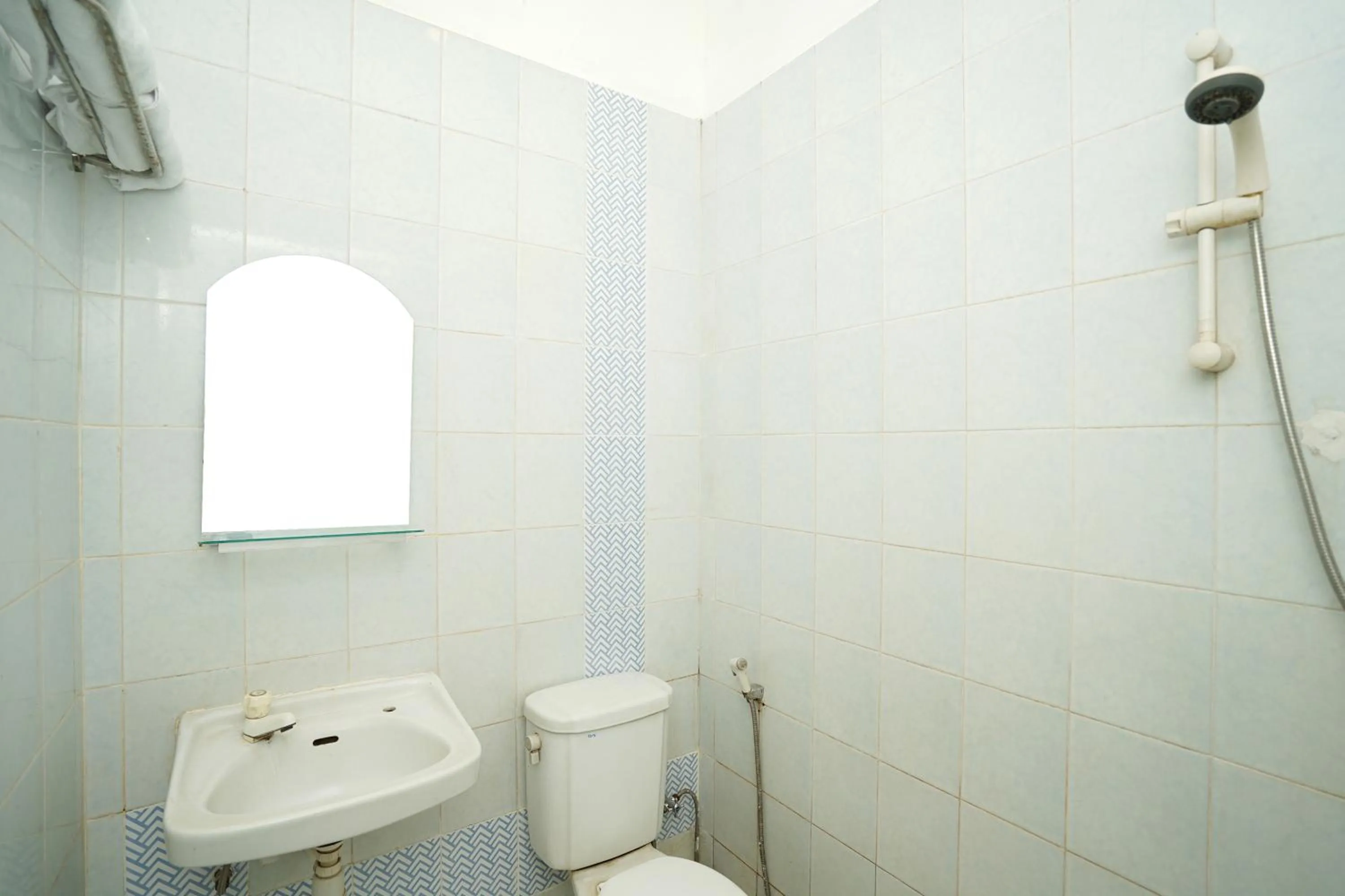 Bathroom in Merapi Inn Syariah by ecommerceloka