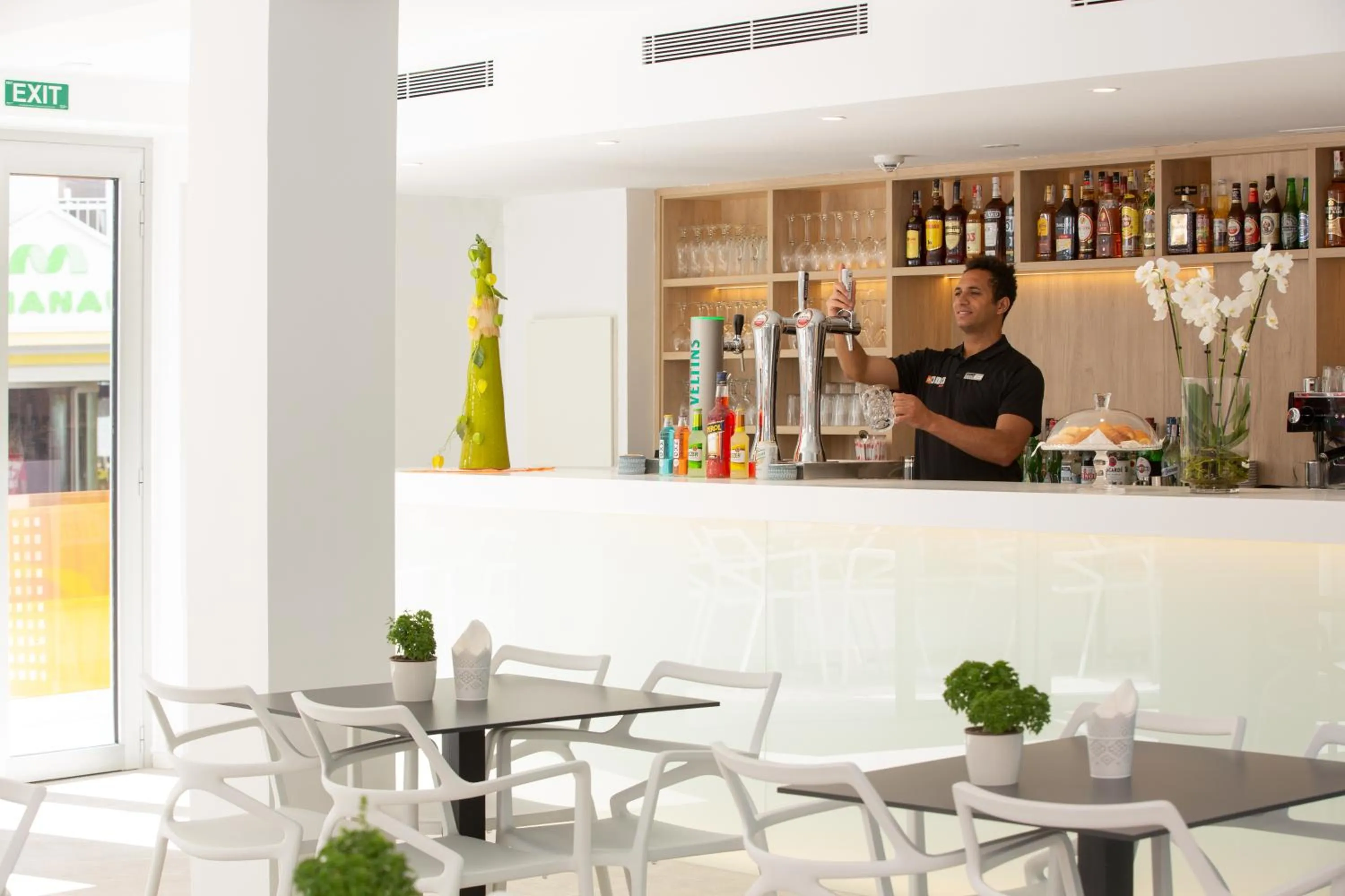 Lounge or bar in Mix Smart