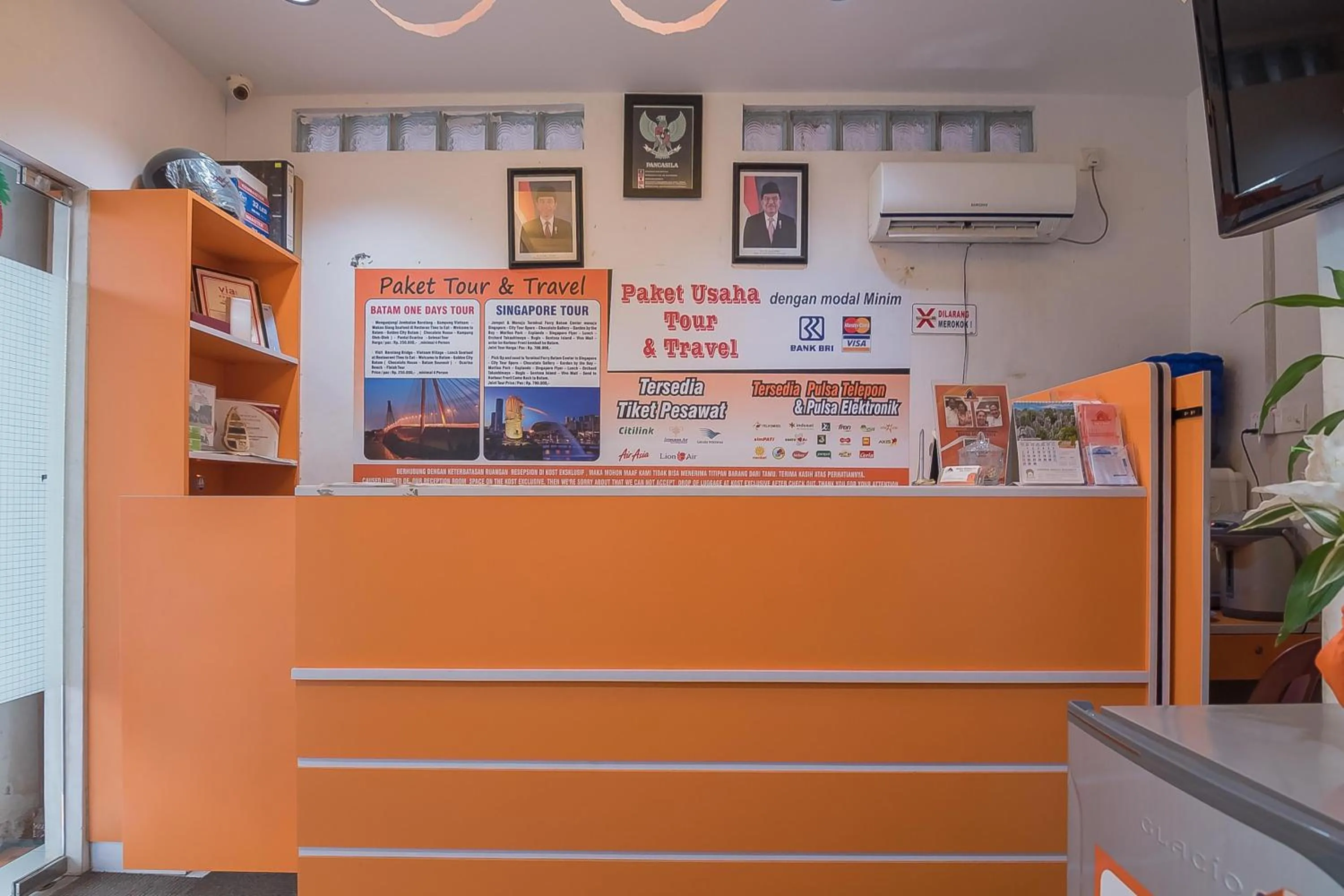 Lobby or reception in RedDoorz @ Batam Center 2