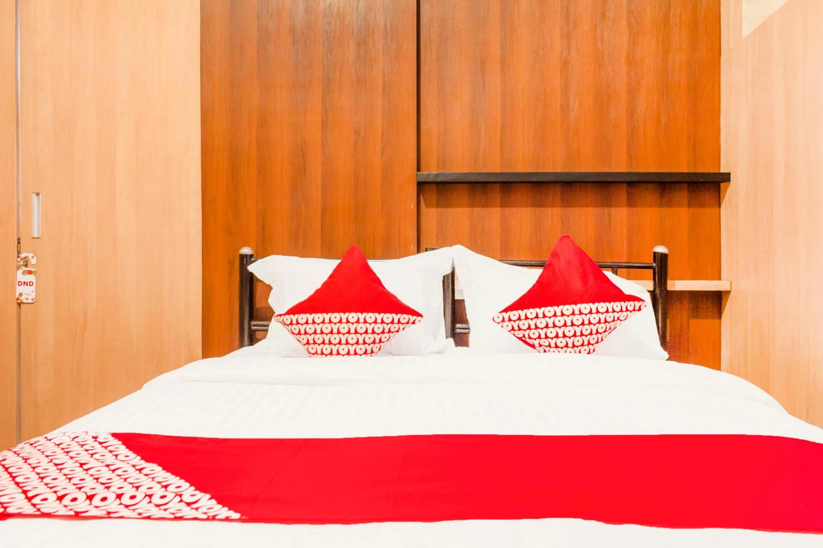 Bedroom in OYO 789 Pelangi Residence