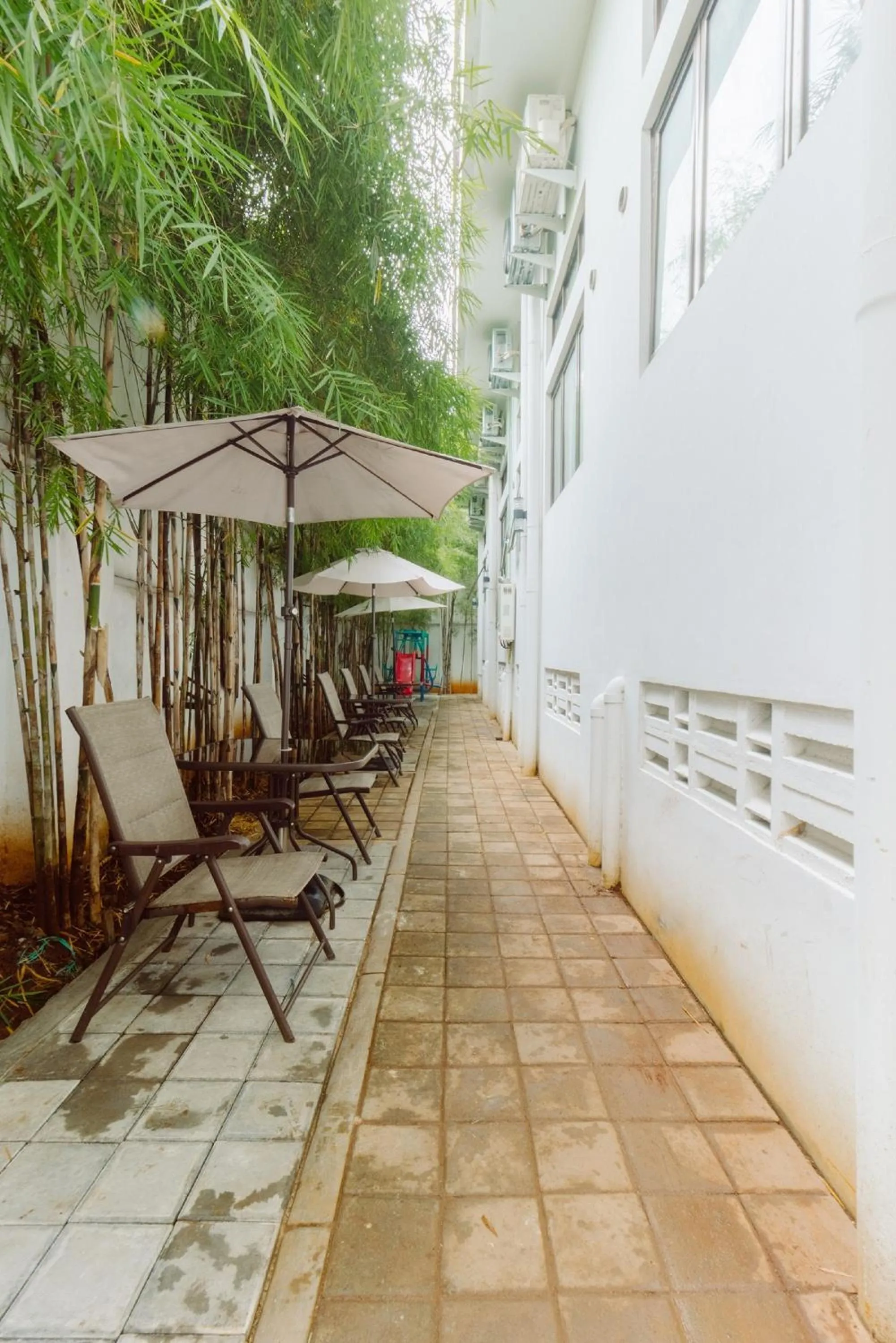 Garden in Urbanest Inn House Slipi