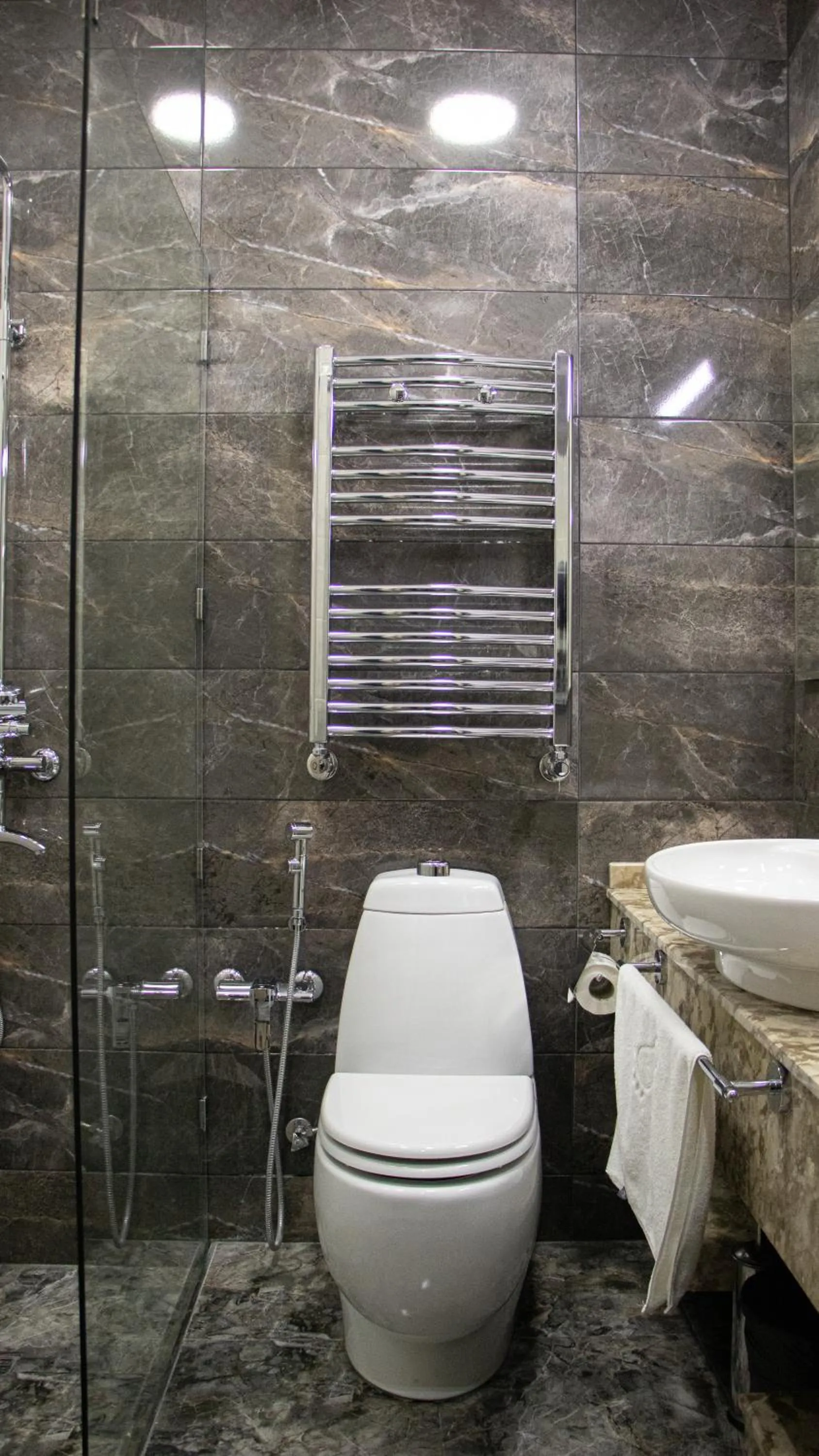 Shower in Home Suites Baku-Halal Hotel