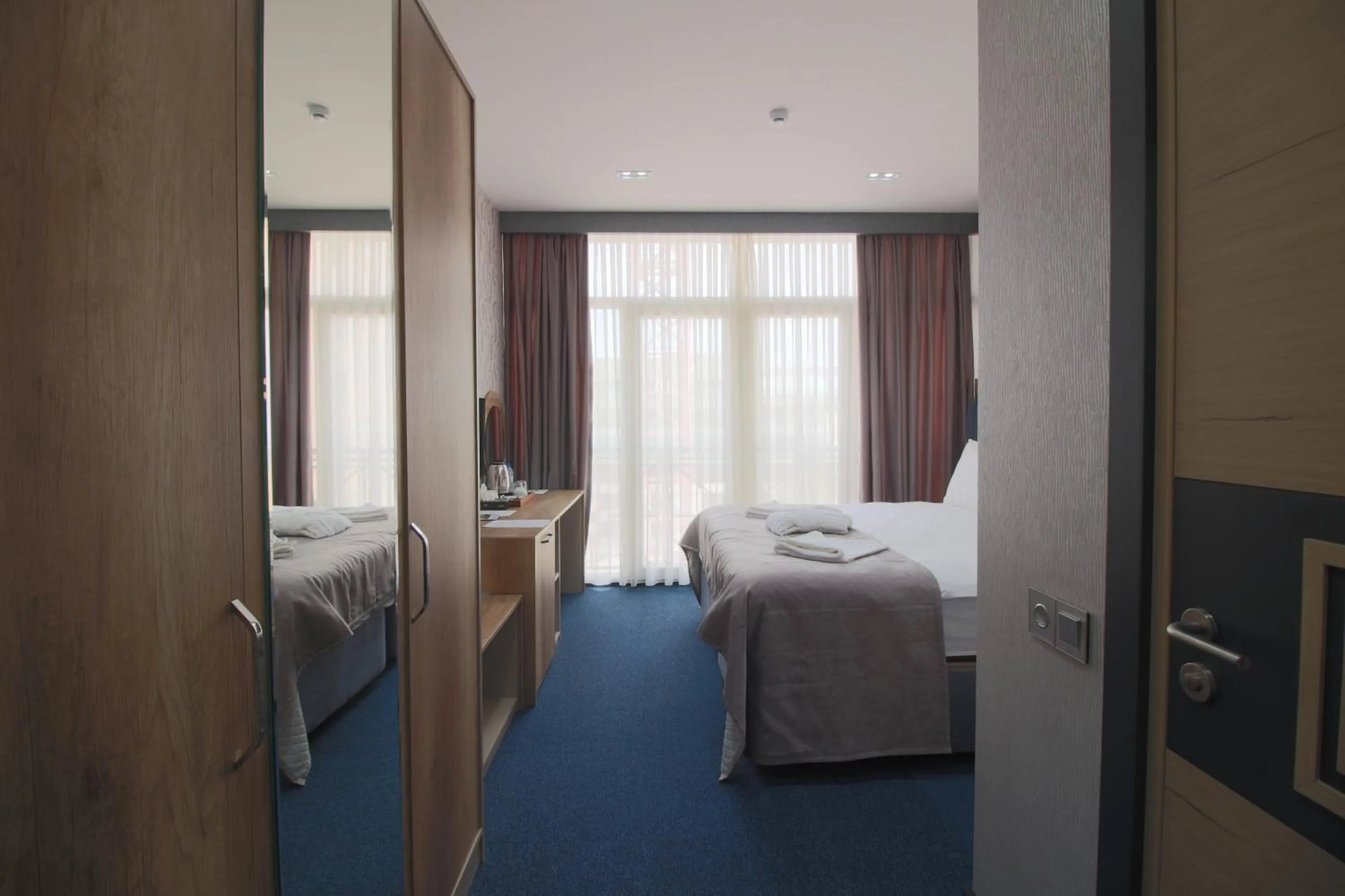 Bed in Home Suites Baku-Halal Hotel