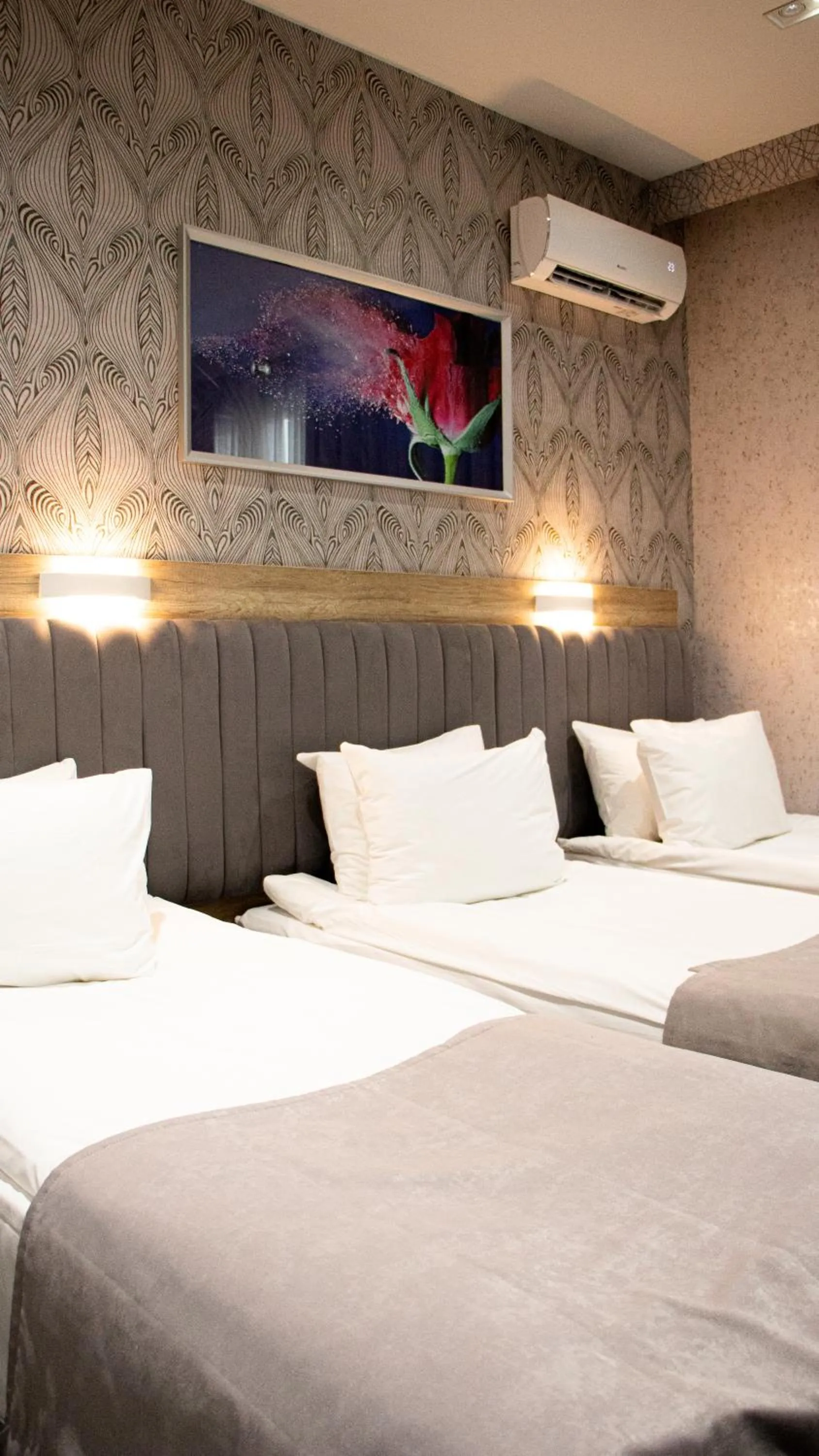 Bed in Home Suites Baku-Halal Hotel