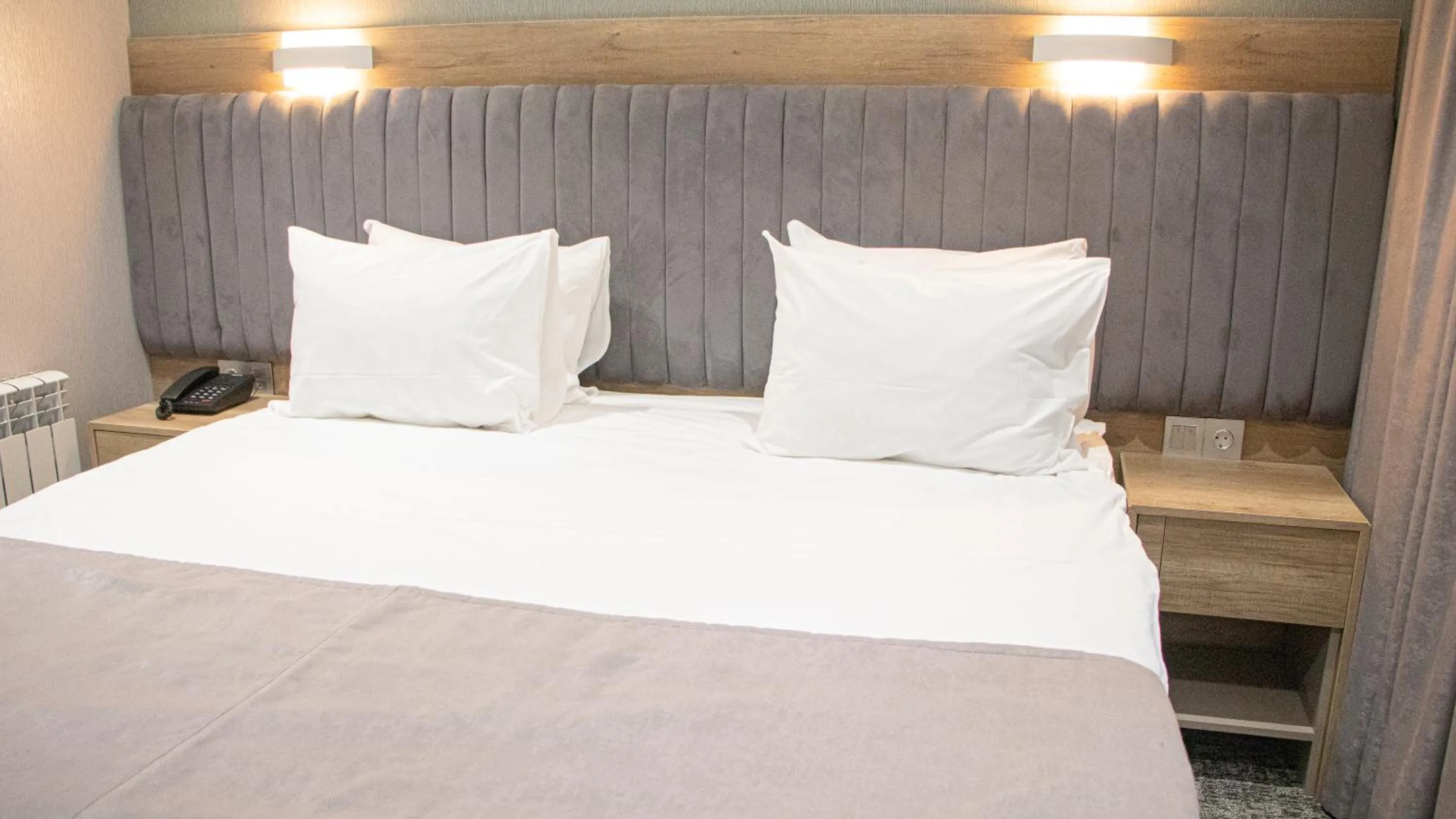 Bed in Home Suites Baku-Halal Hotel