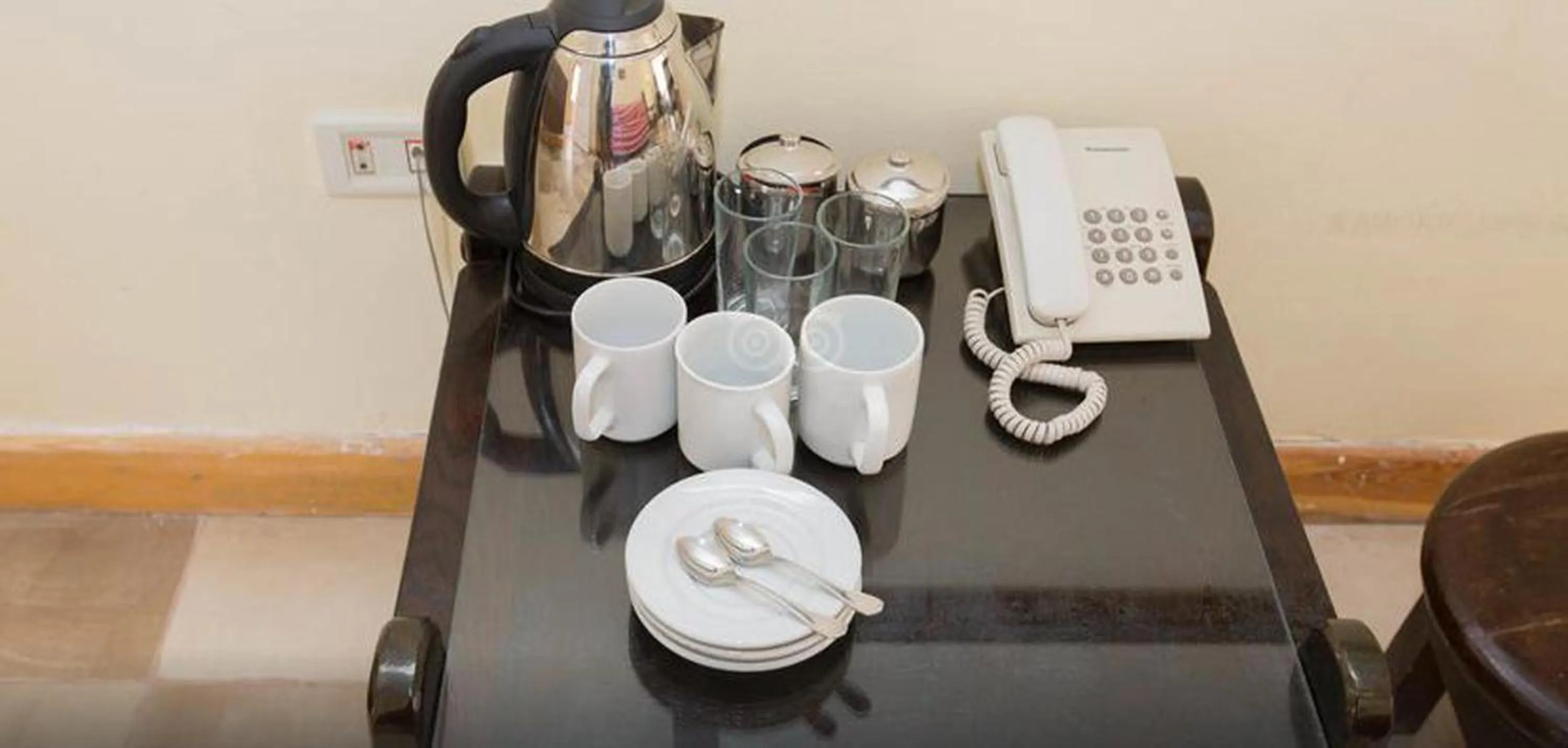 Coffee/tea facilities in Oonas Dive Club