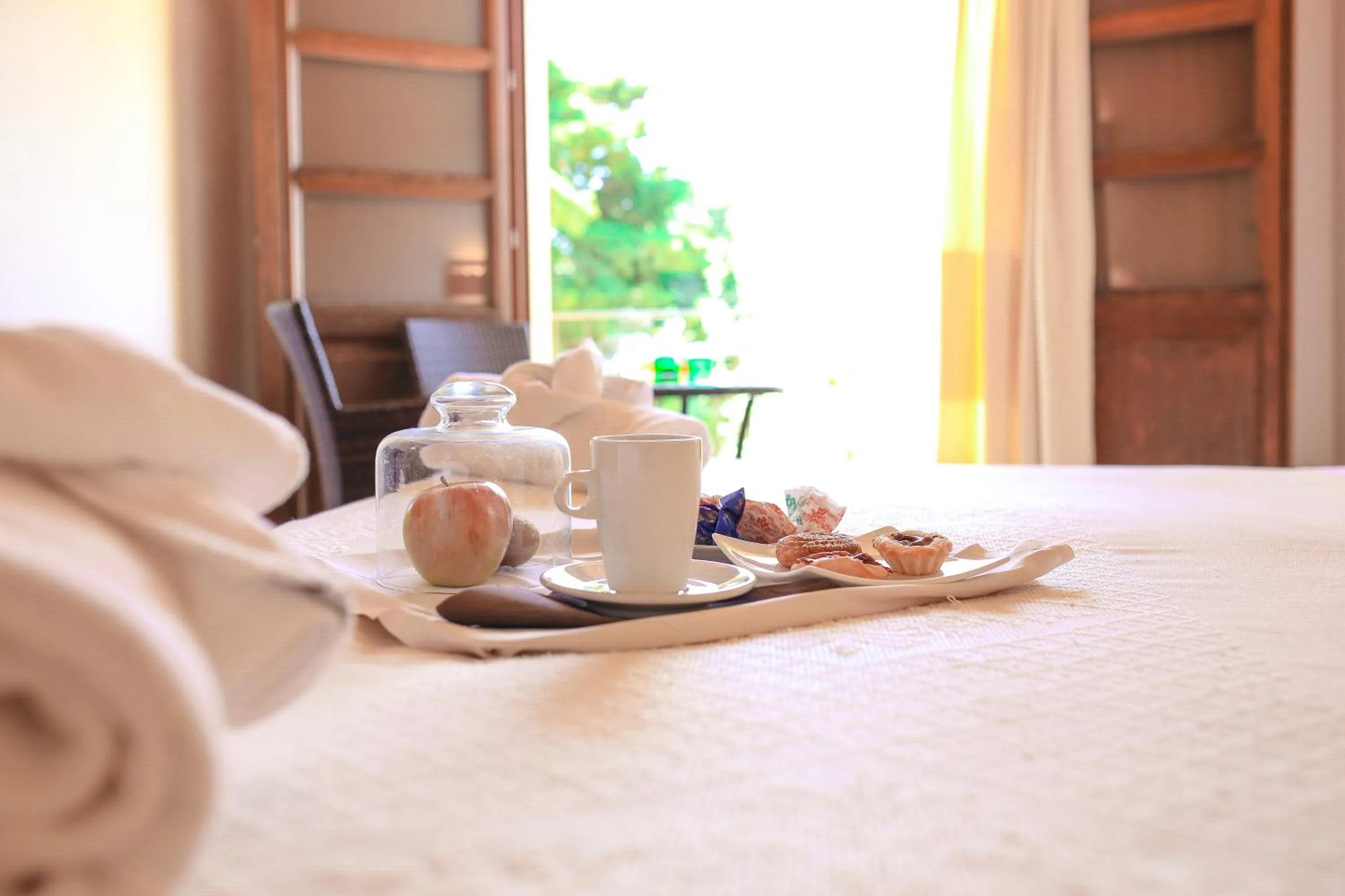 Decorative detail, Bed in Alghero Resort Country Hotel & Spa