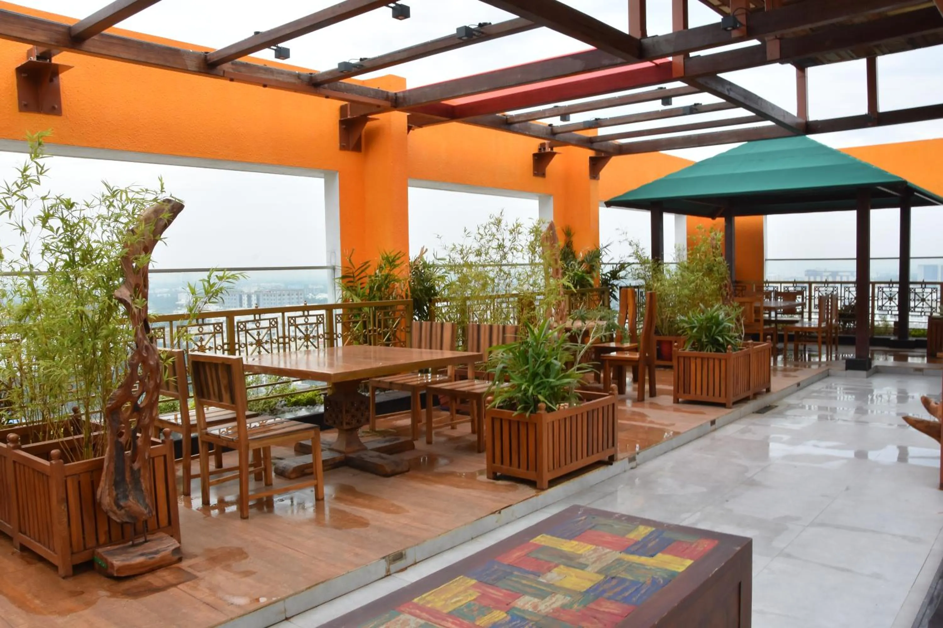 Restaurant/places to eat in Regenta Central RS Chennai OMR SIPCOT