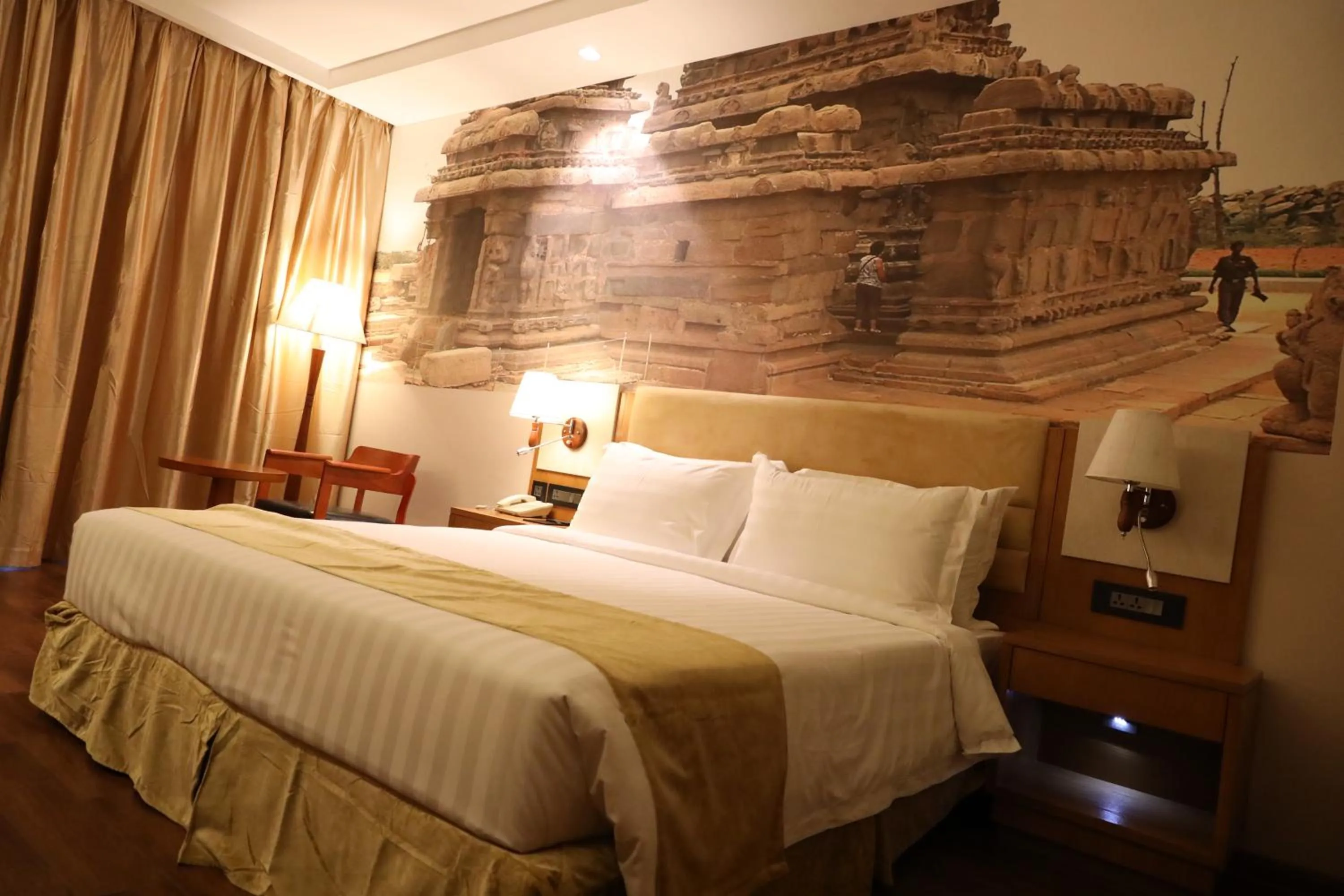 Bed in Regenta Central RS Chennai OMR SIPCOT