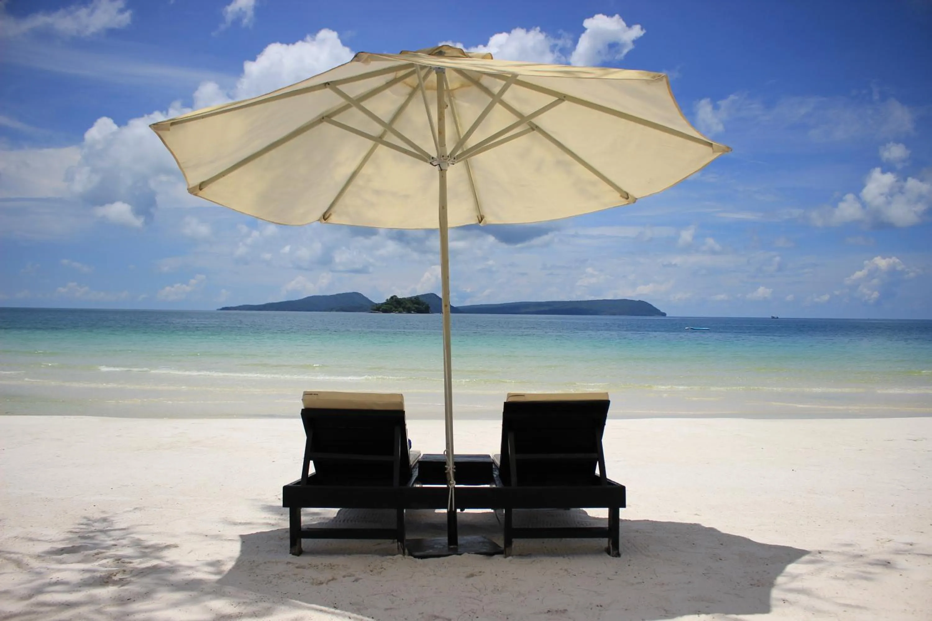 Beach in Scarlet Sails Resort