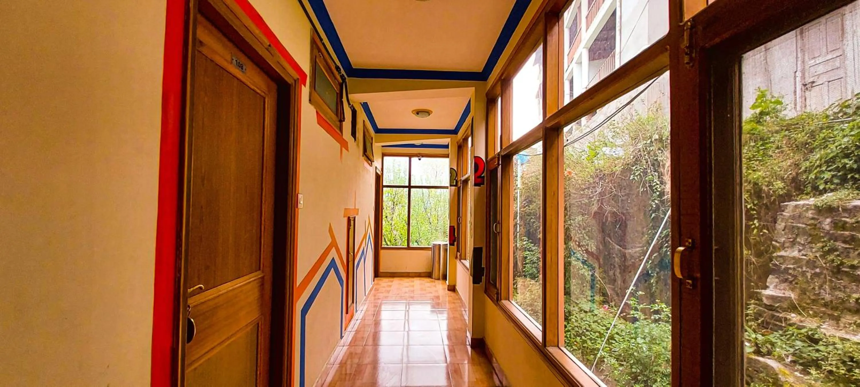 Property building in La Vaca India Manali