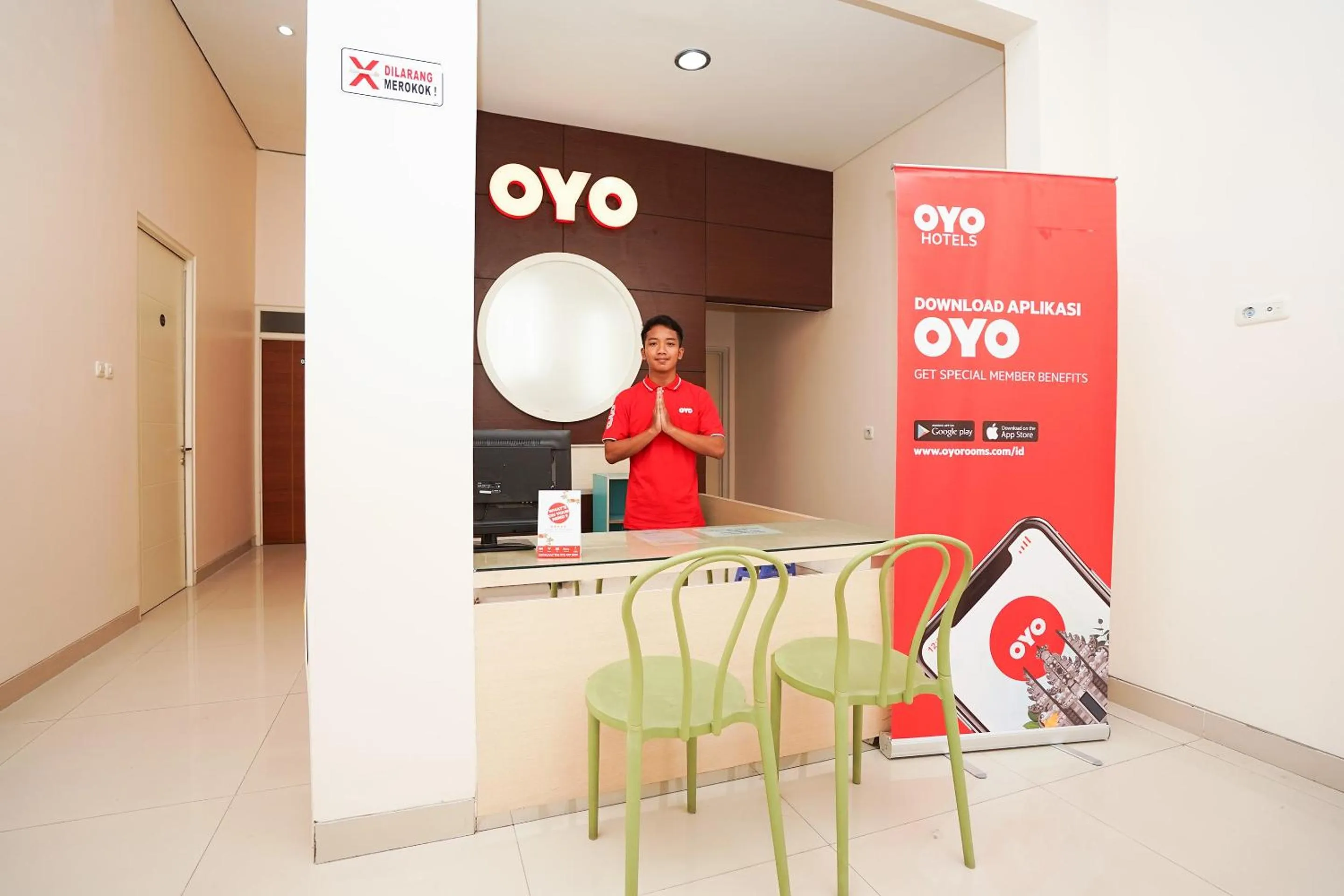 Lobby or reception in Hotel O Menjangan Residence at Citraland 1