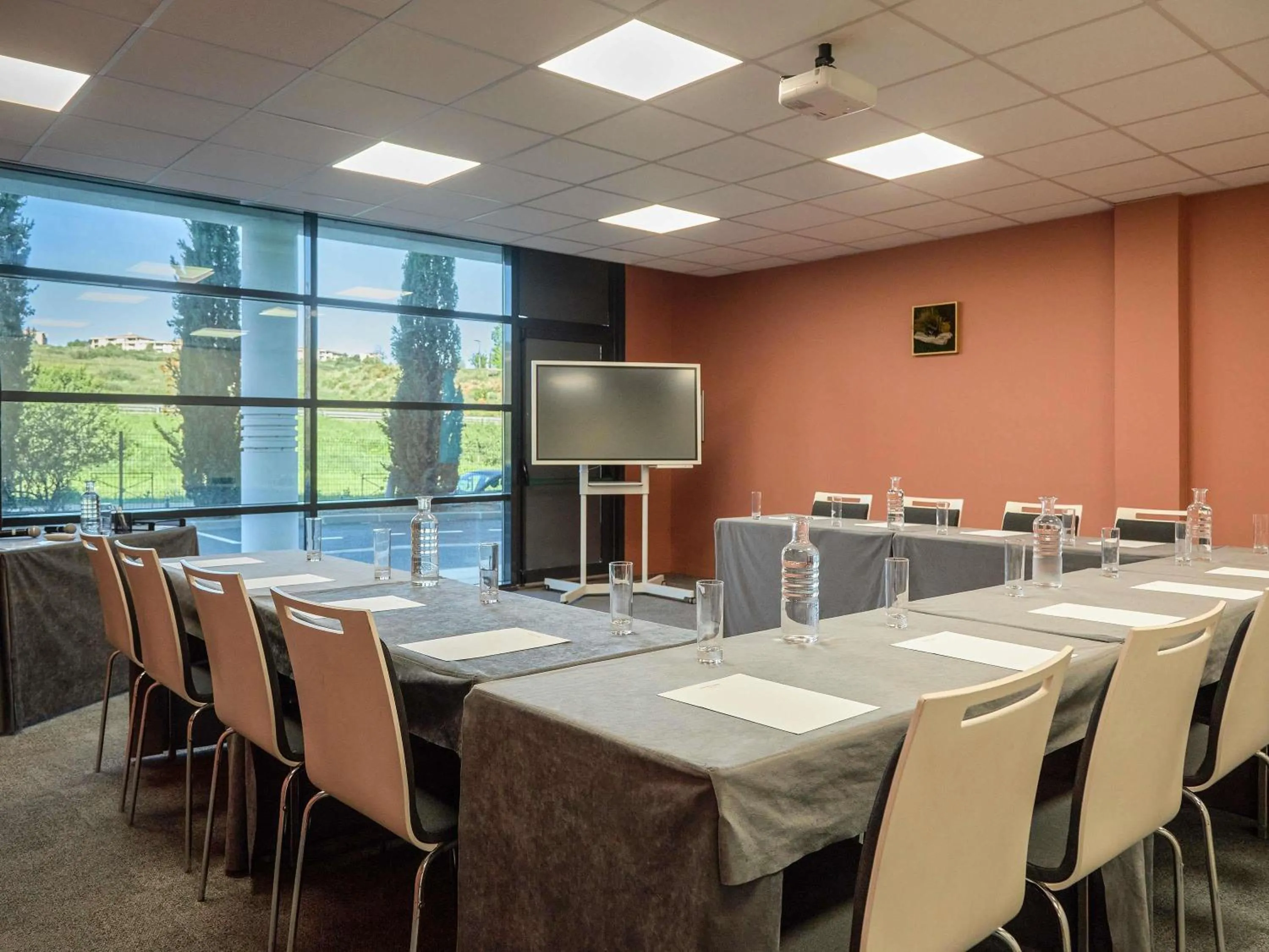 Meeting/conference room in Mercure Aix-en-Provence La Duranne Gare TGV