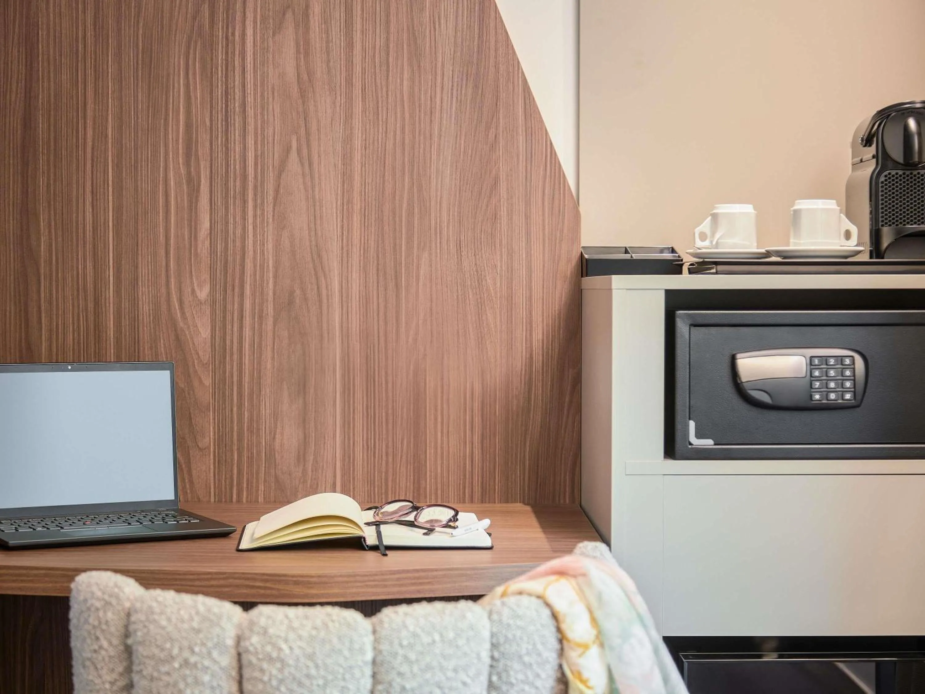 Property building in Mercure Aix-en-Provence La Duranne Gare TGV