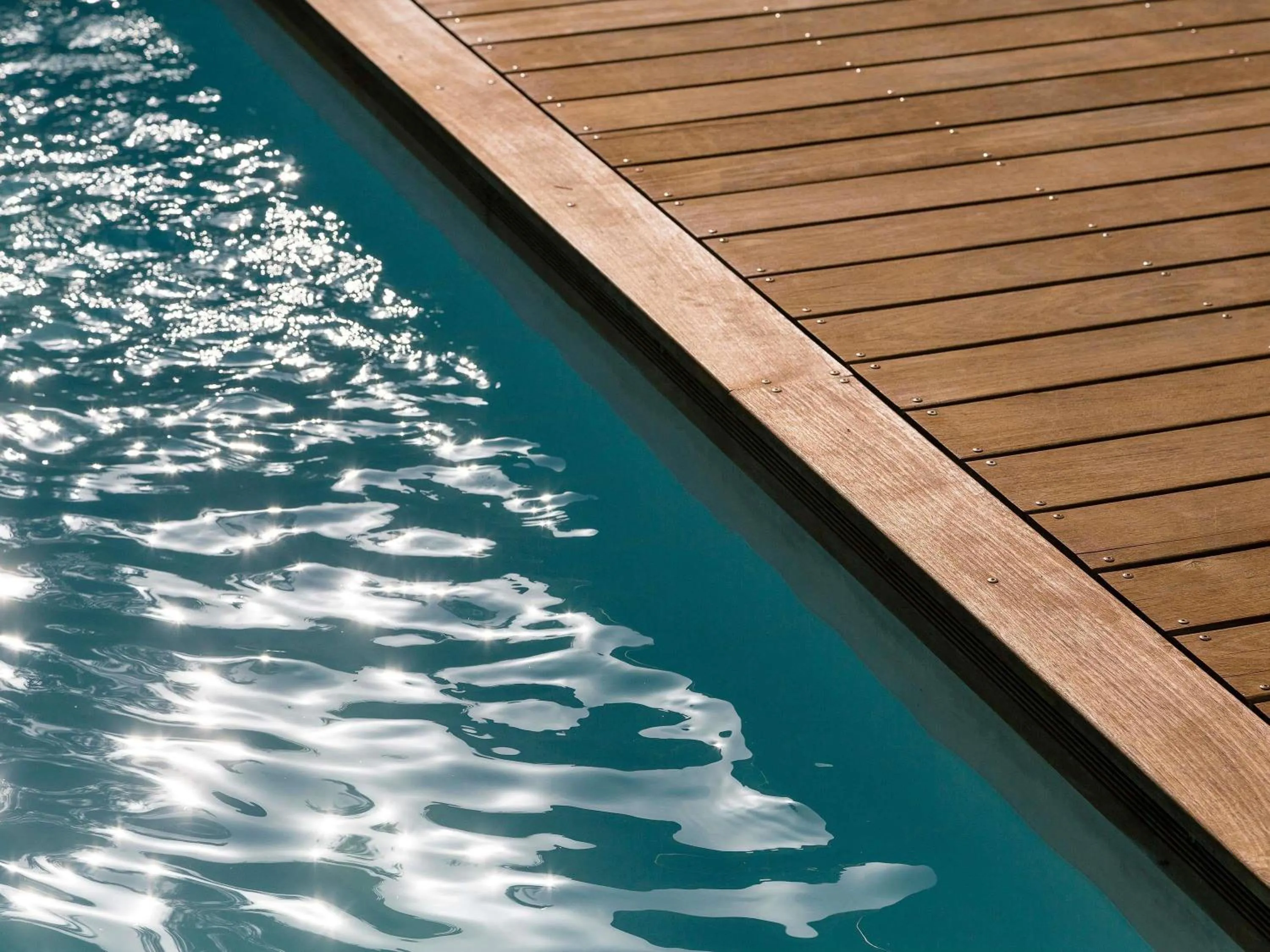 Pool view in Mercure Aix-en-Provence La Duranne Gare TGV