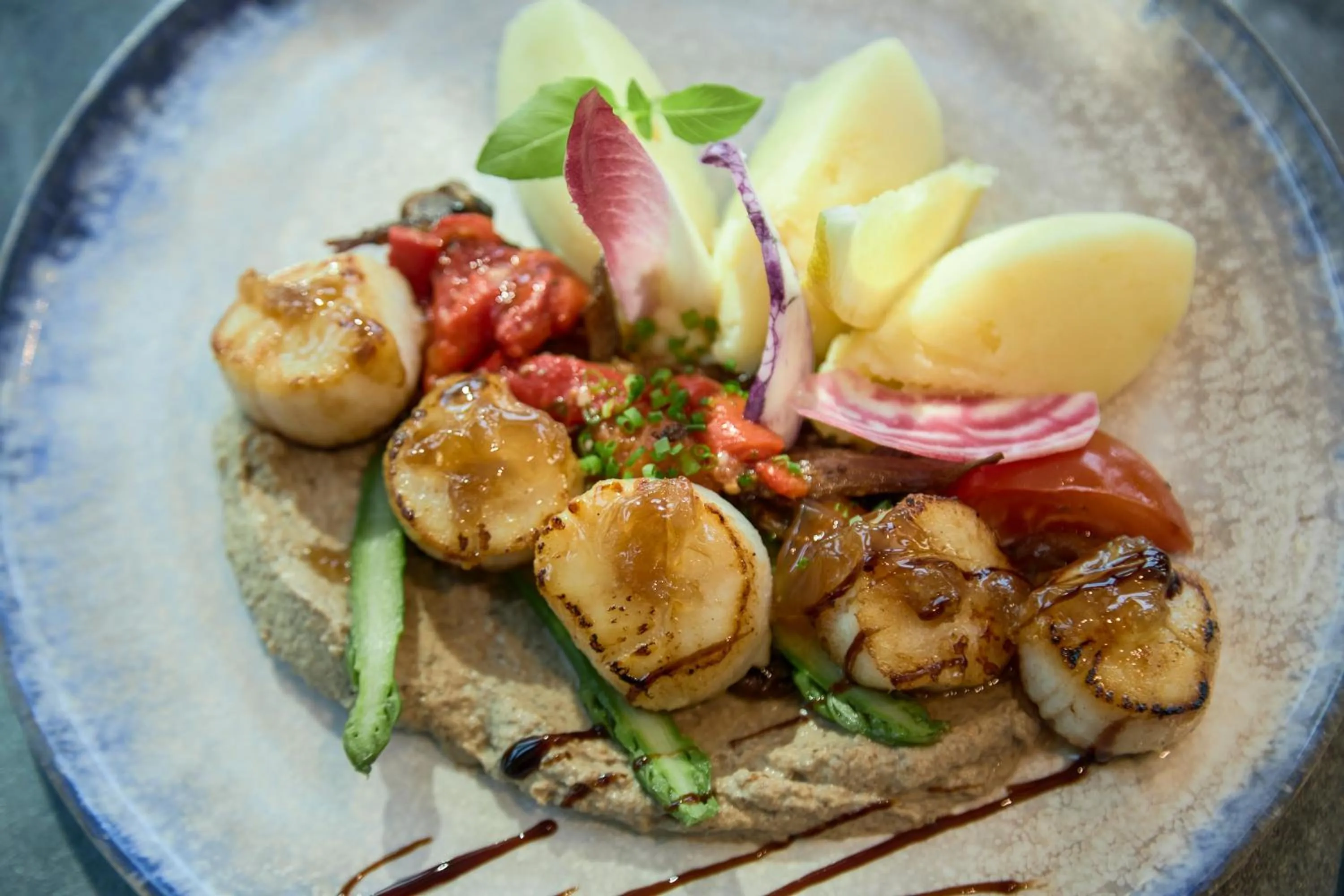 Restaurant/places to eat in Mercure Aix-en-Provence La Duranne Gare TGV