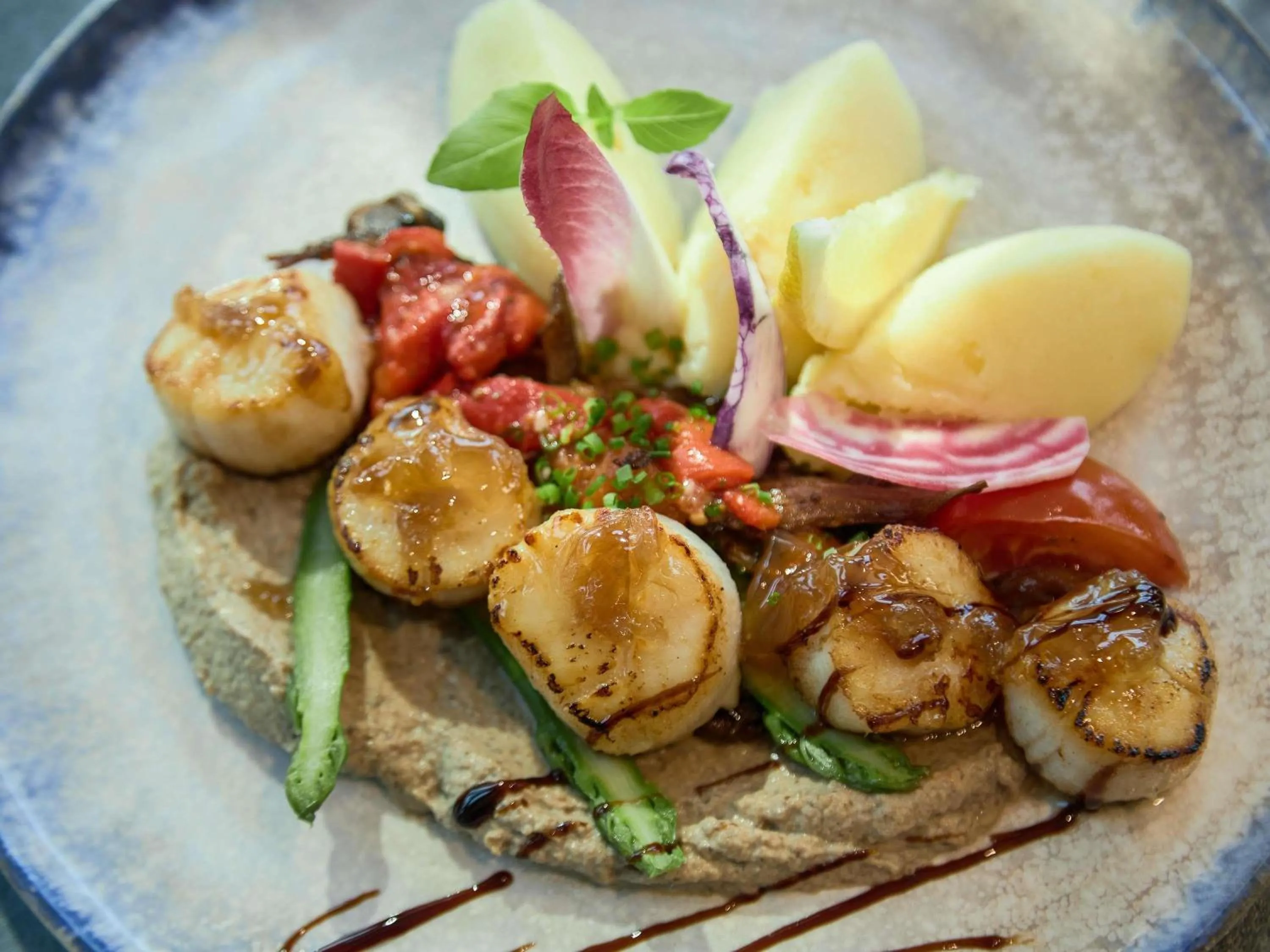 Restaurant/places to eat in Mercure Aix-en-Provence La Duranne Gare TGV