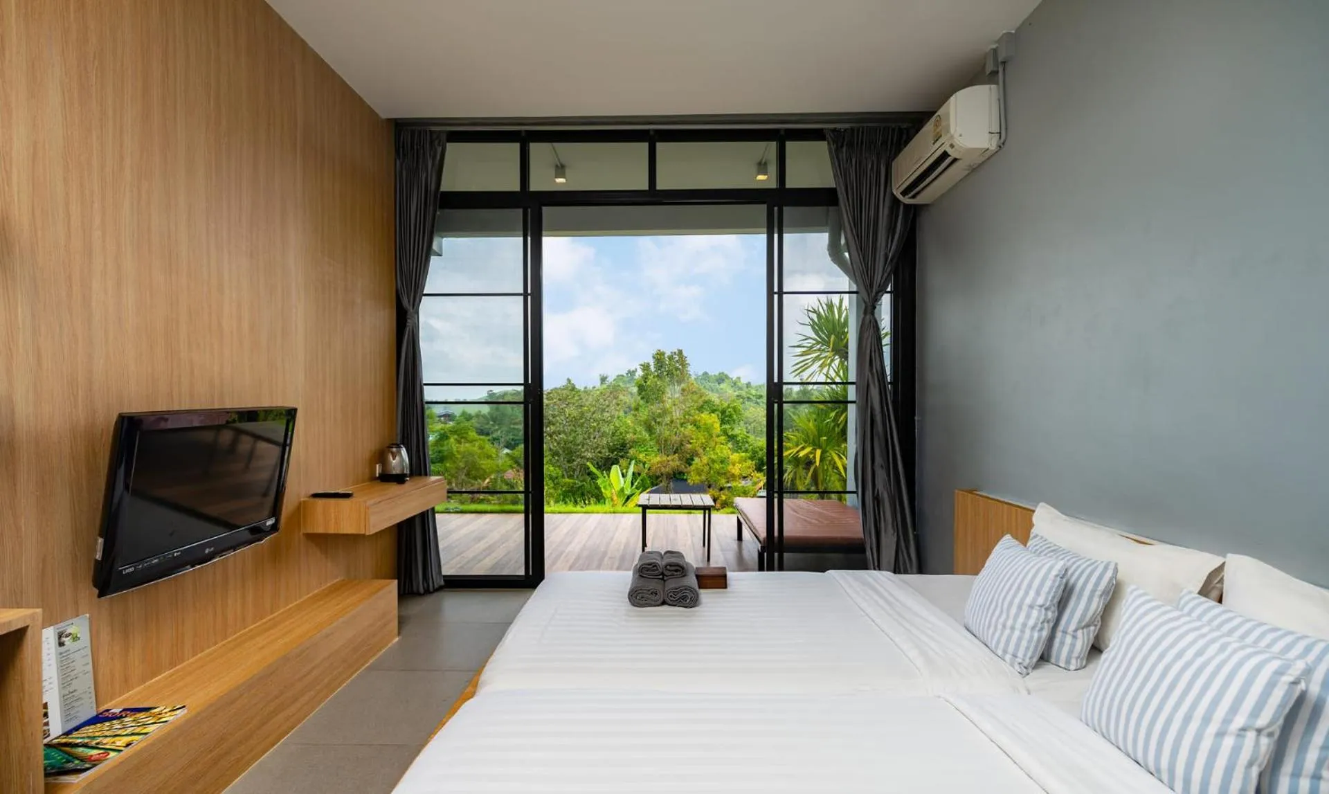 Bed in Veravian Resort