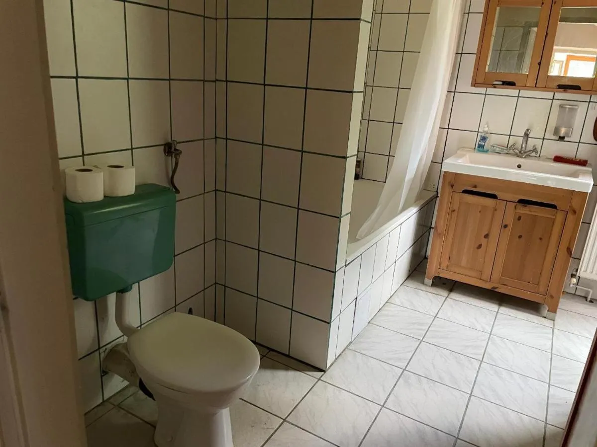 Budapest Garden Hostel - Age limit 39