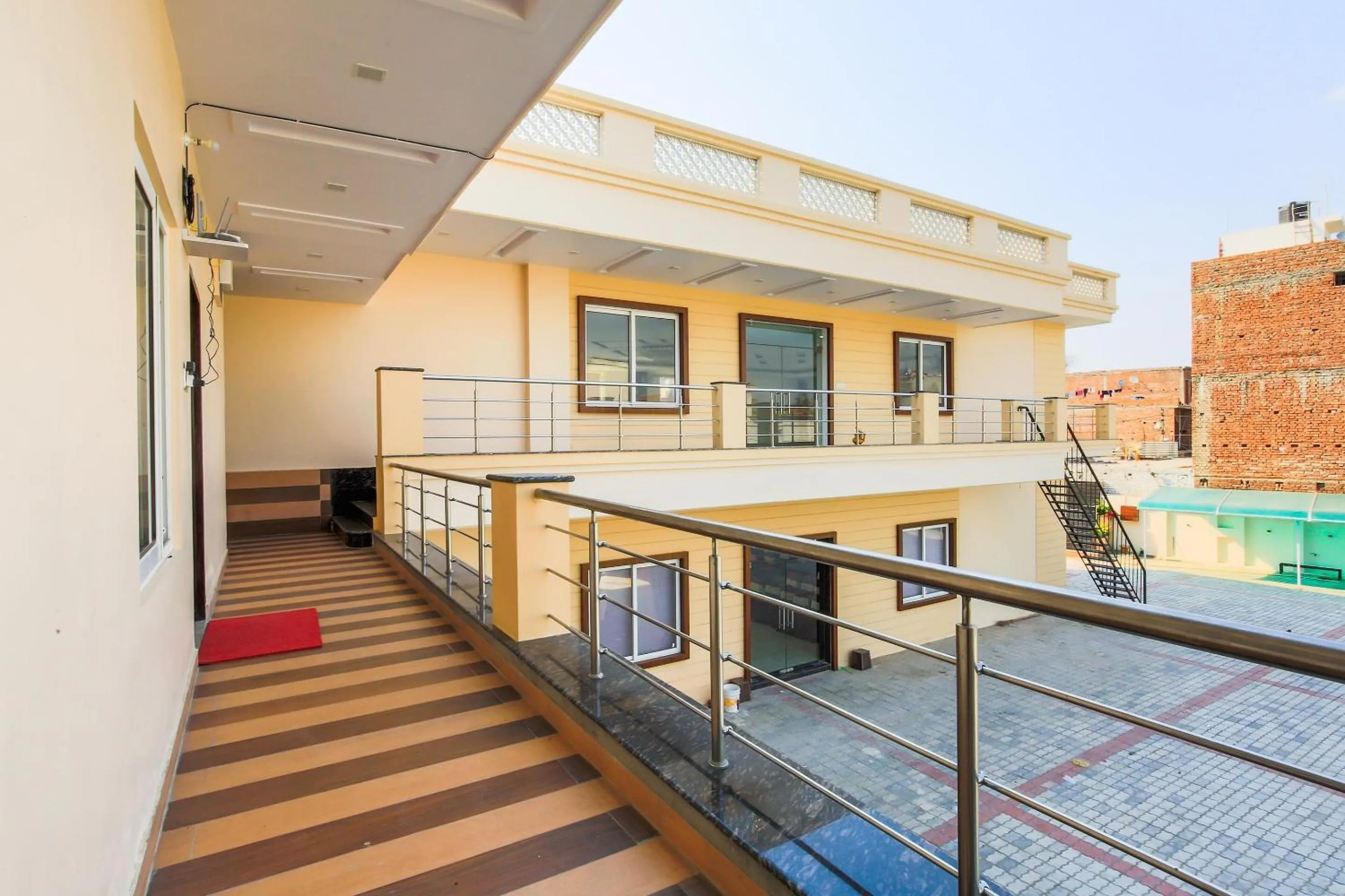 Lobby or reception in Hotel O Vaibhav laxmi Paradise