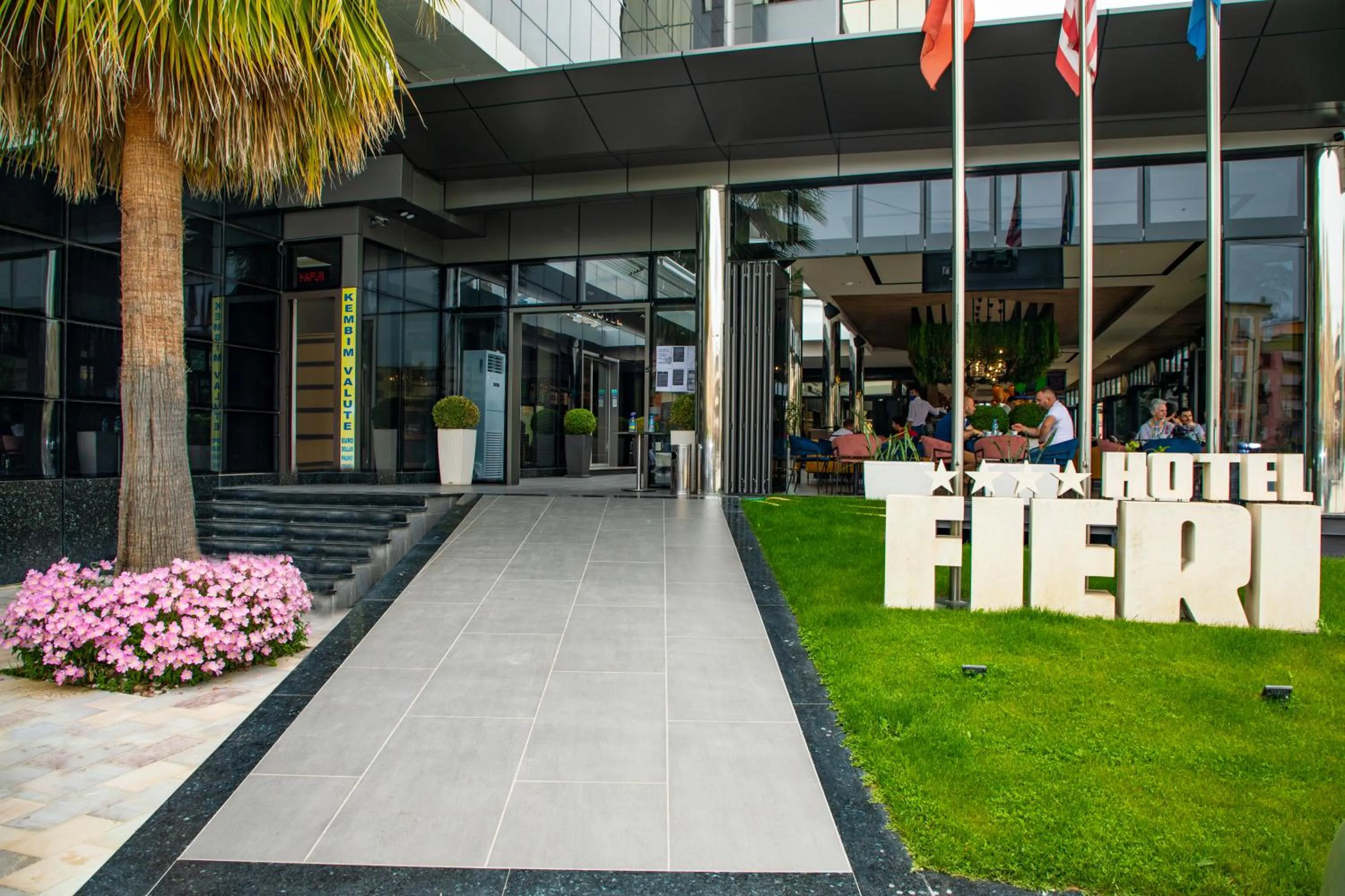 Facade/entrance in Hotel Fieri