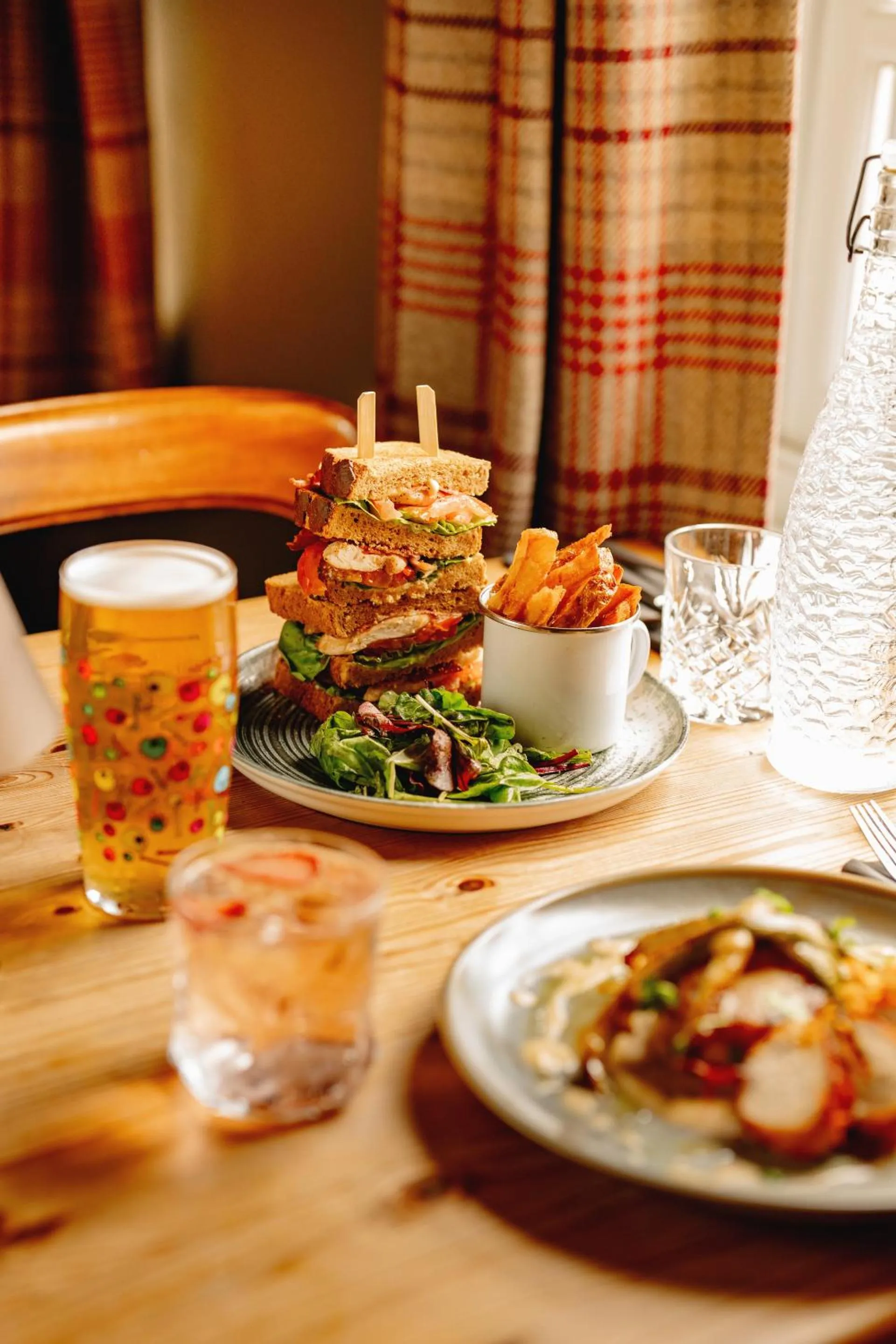 Food and drinks in Wheatacre White Lion