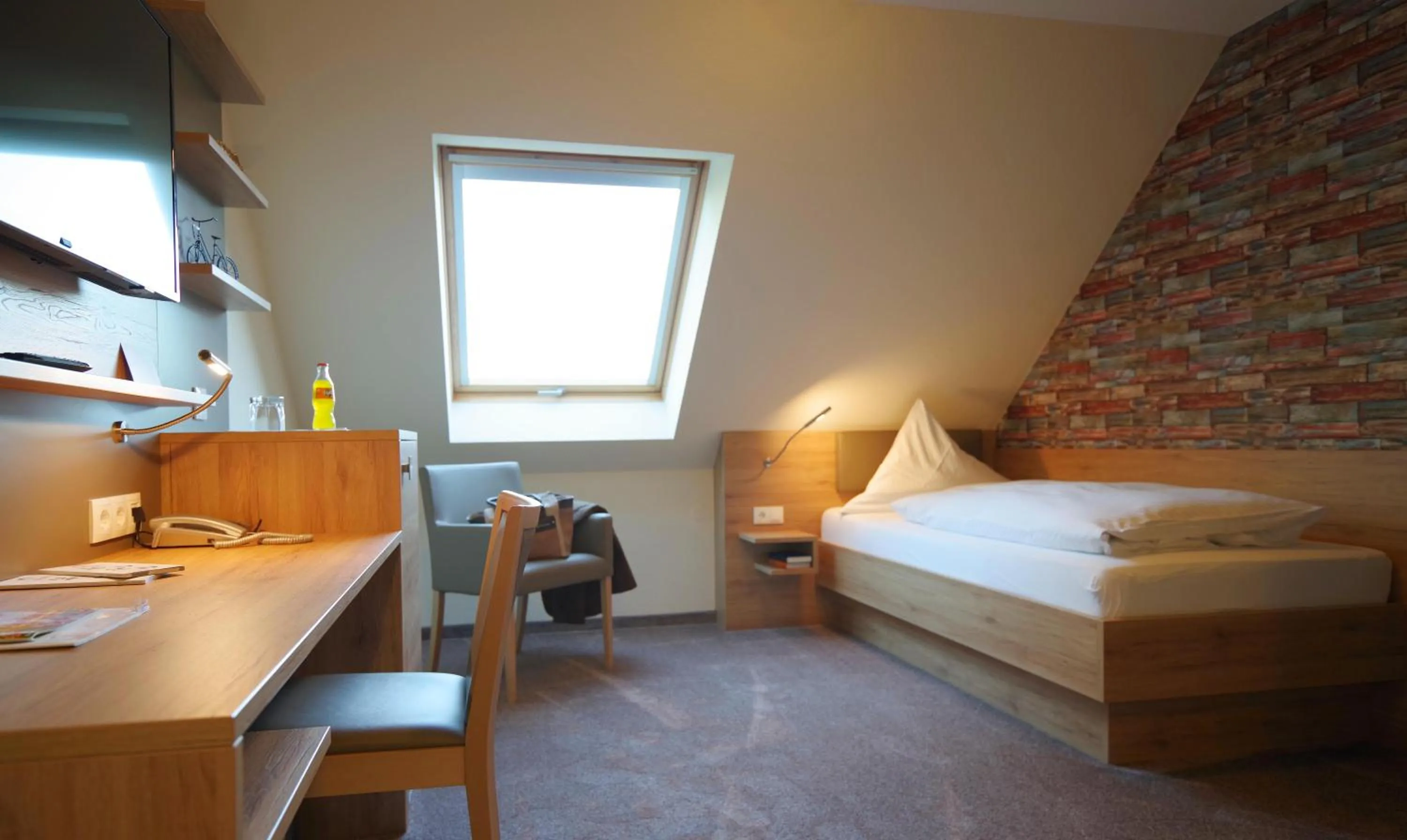 Bed in Land-gut-Hotel Räuber Lippoldskrug