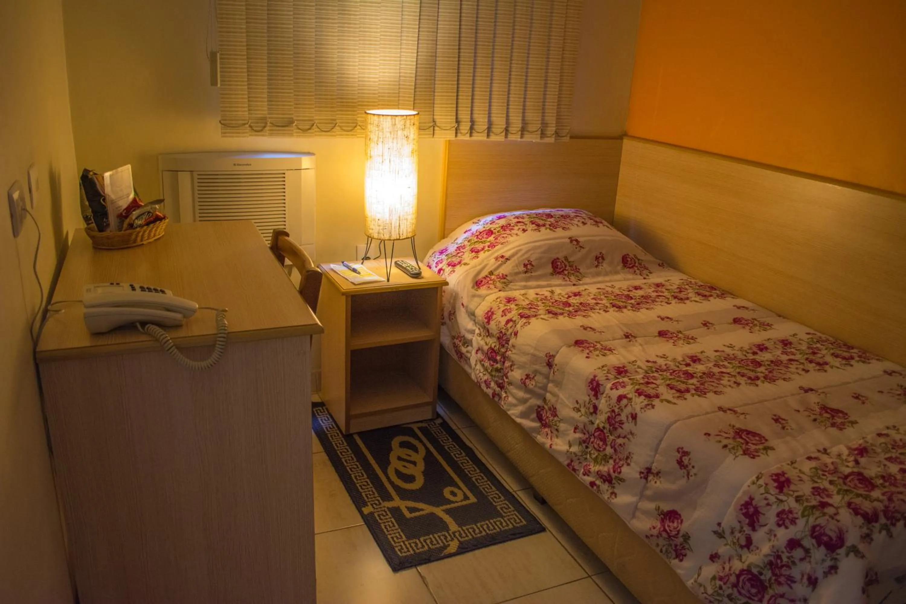 Bed in Hotel Estação Paraíso - ao lado do Metrô Paraíso e 600m da Av Paulista