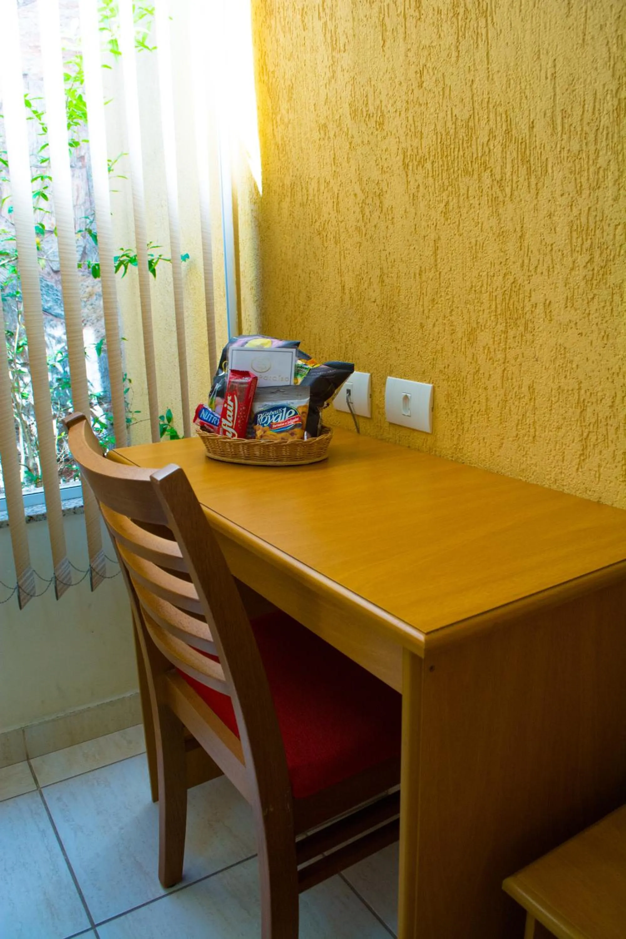 Day in Hotel Estação Paraíso - ao lado do Metrô Paraíso e 600m da Av Paulista