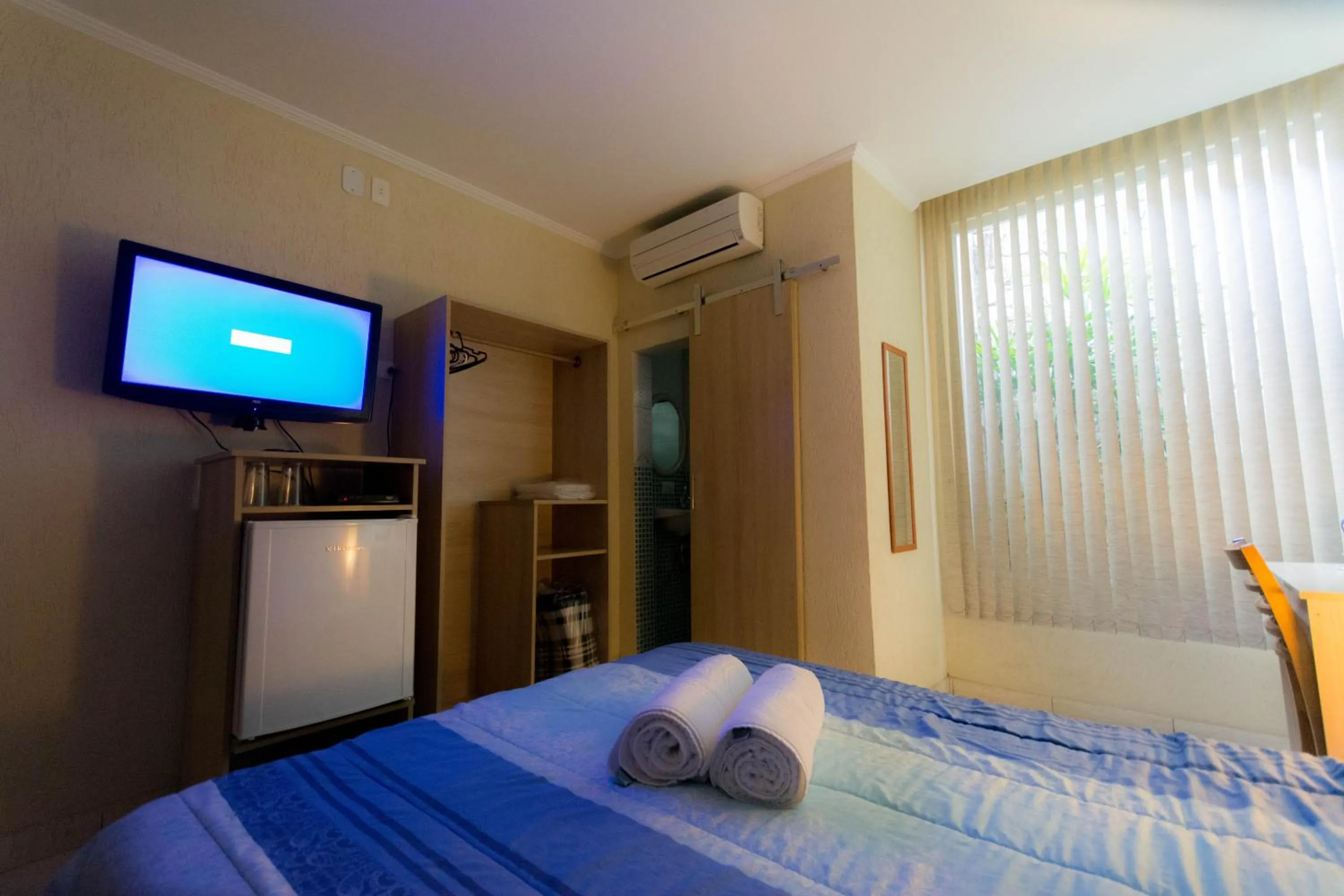 Day, Bed in Hotel Estação Paraíso - ao lado do Metrô Paraíso e 600m da Av Paulista