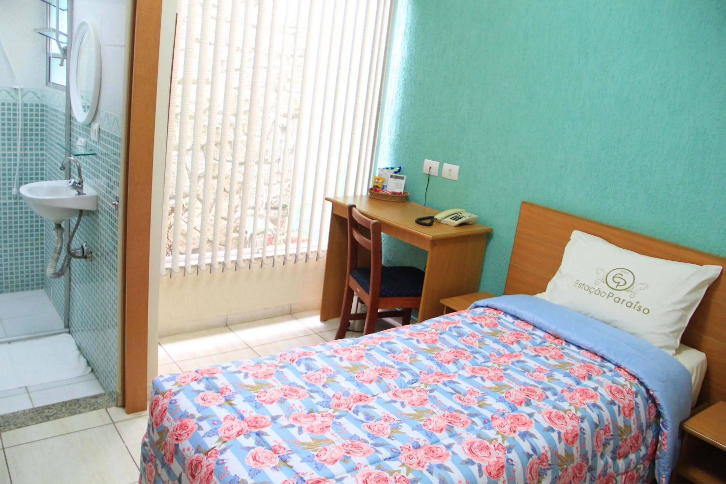 Bed in Hotel Estação Paraíso - ao lado do Metrô Paraíso e 600m da Av Paulista