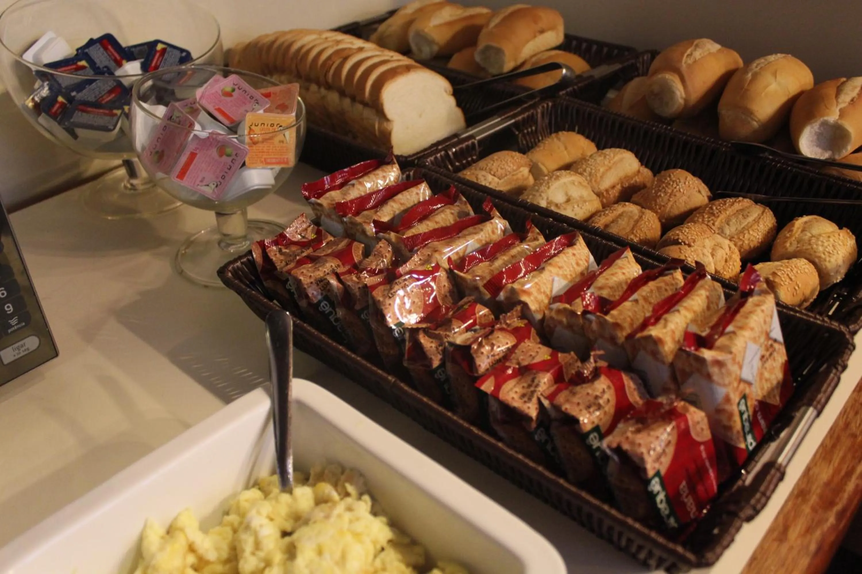 Buffet breakfast in Hotel Galícia