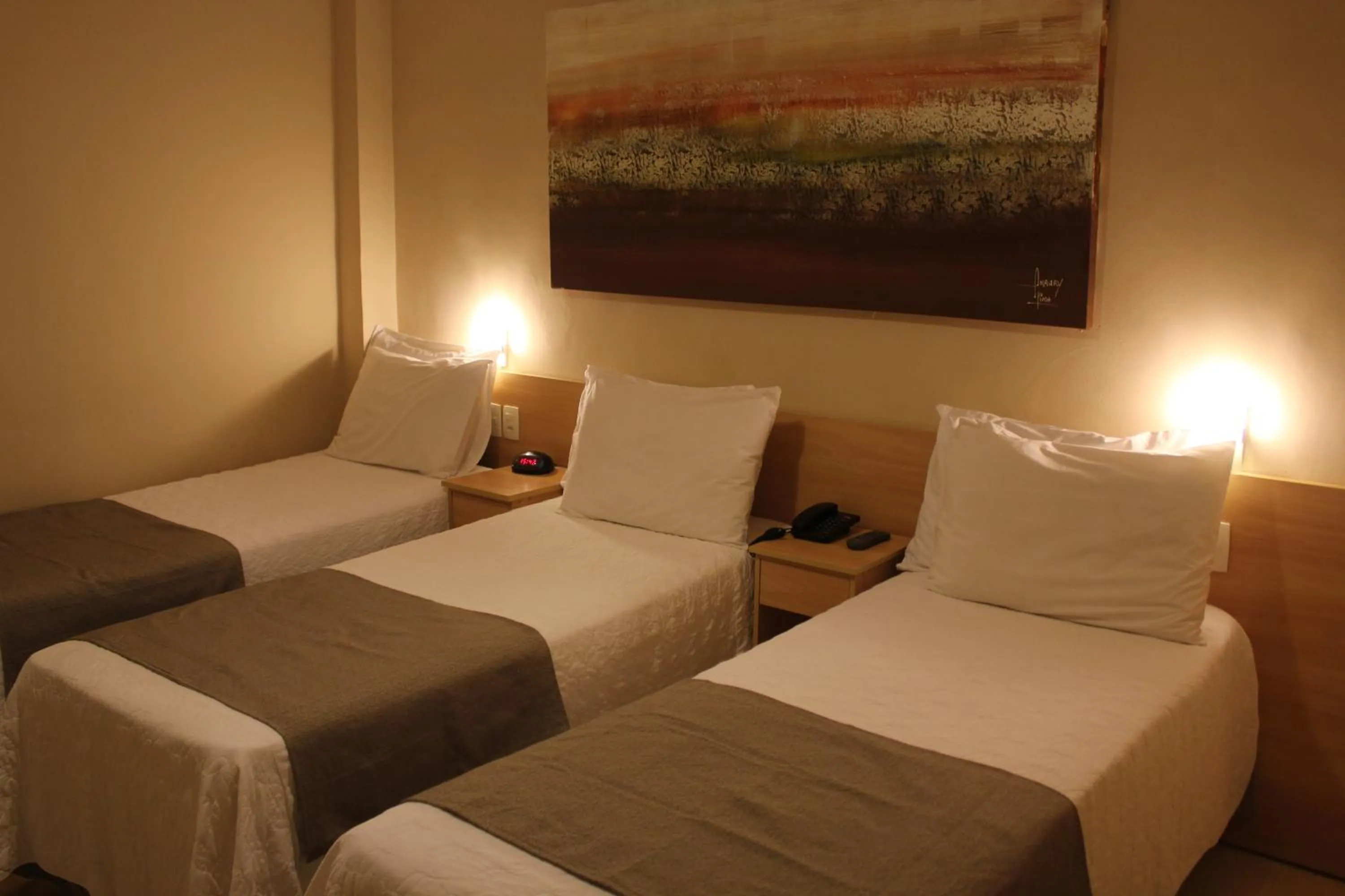 Photo of the whole room, Bed in Hotel Galícia