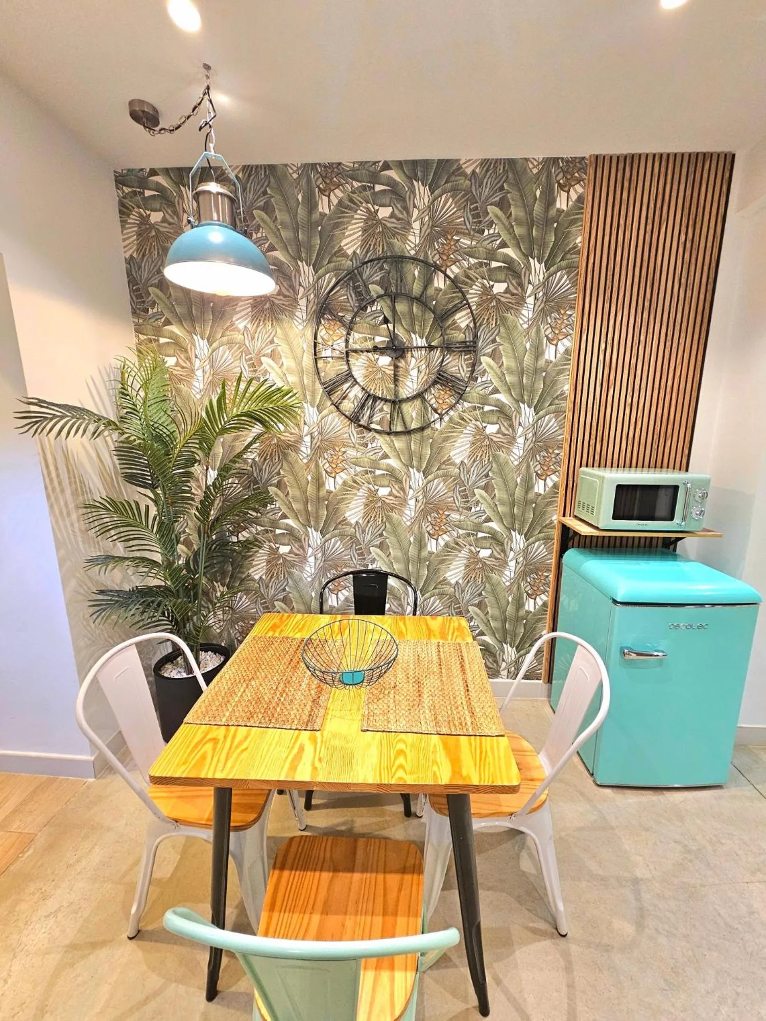 Dining area in Apartamentos de la Huerta