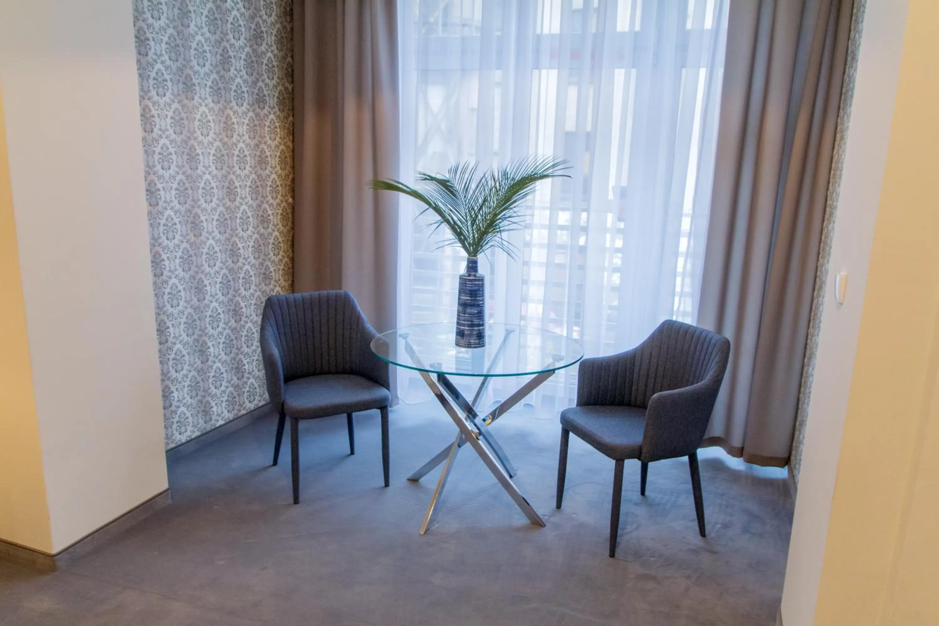 Seating area in Brassel Aparthotel