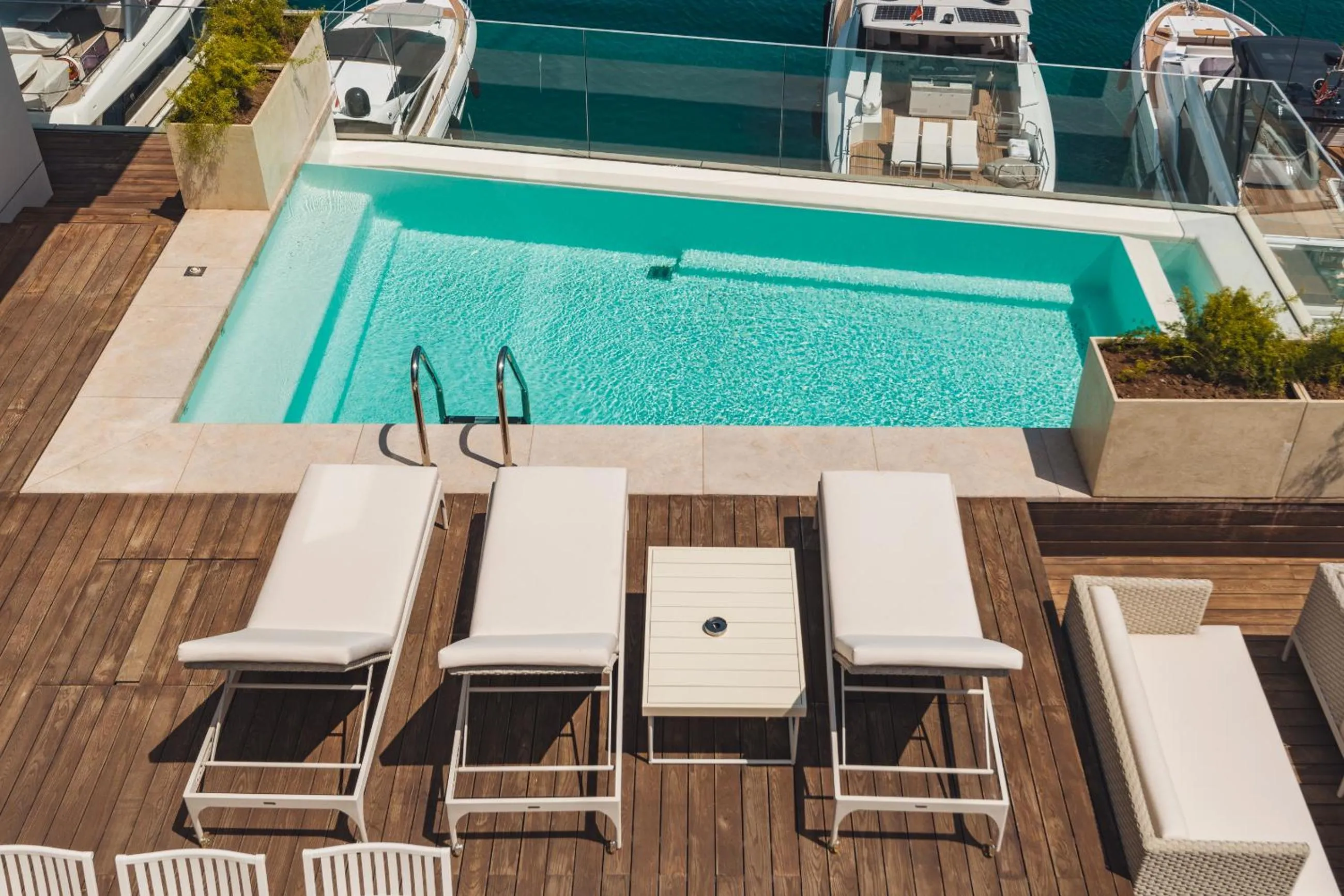 Swimming pool in Portonovi Resort