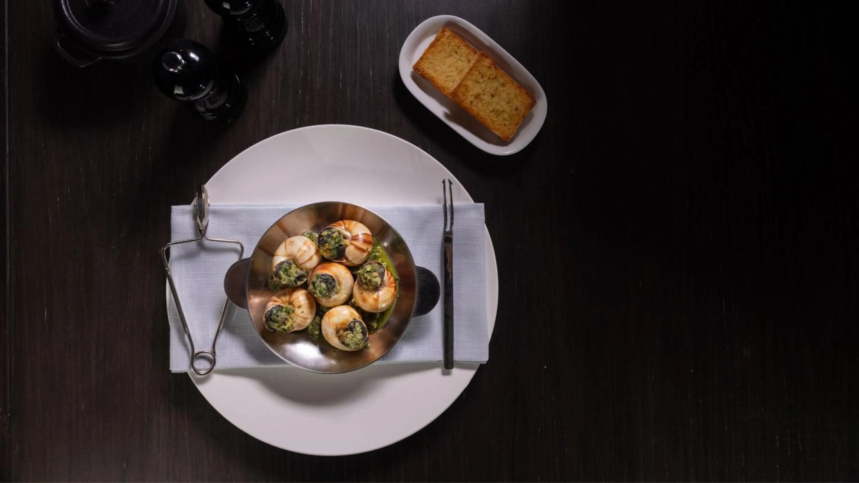 Restaurant/places to eat in InterContinental Bangkok by IHG