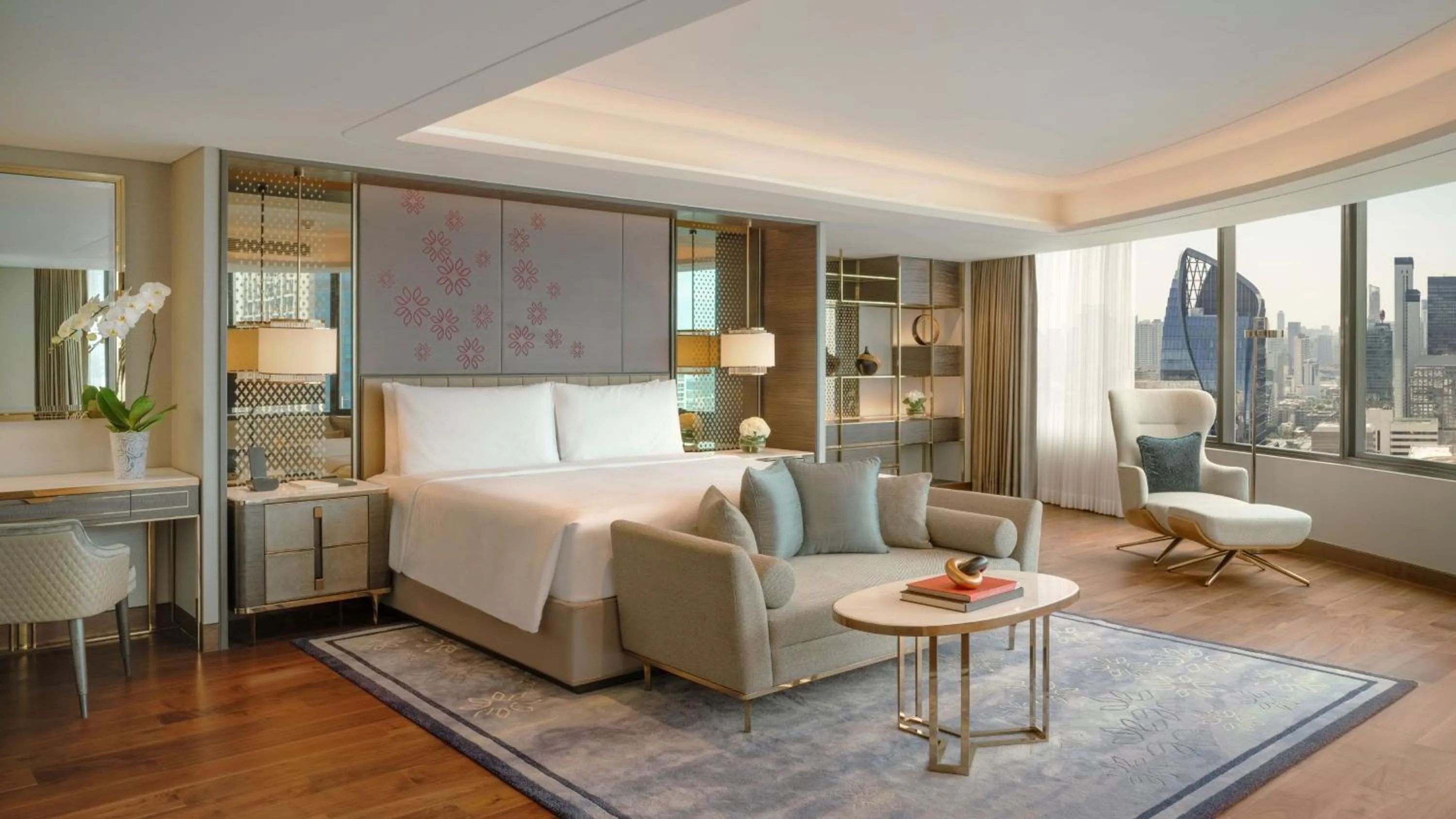 Photo of the whole room, Bed in InterContinental Bangkok by IHG