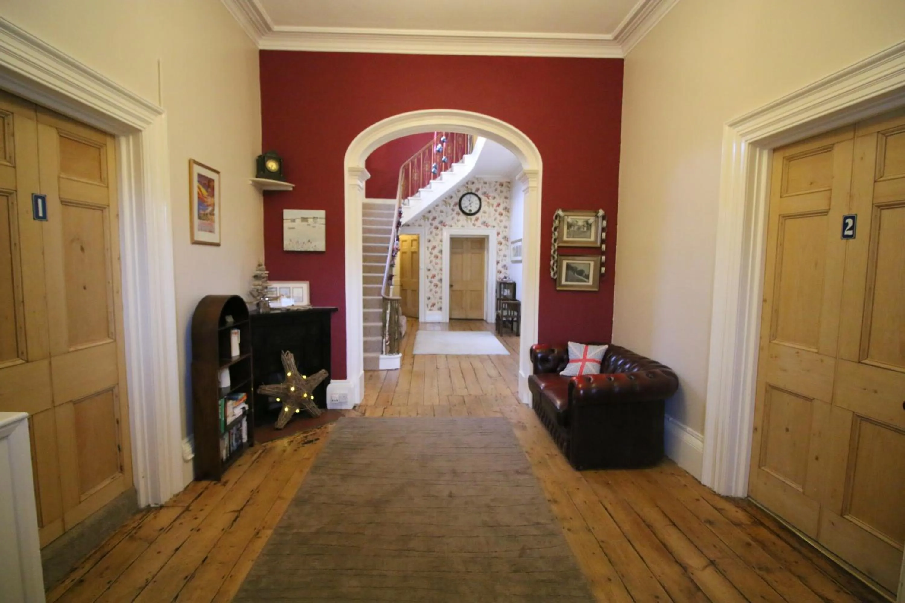 Facade/entrance in Laston House