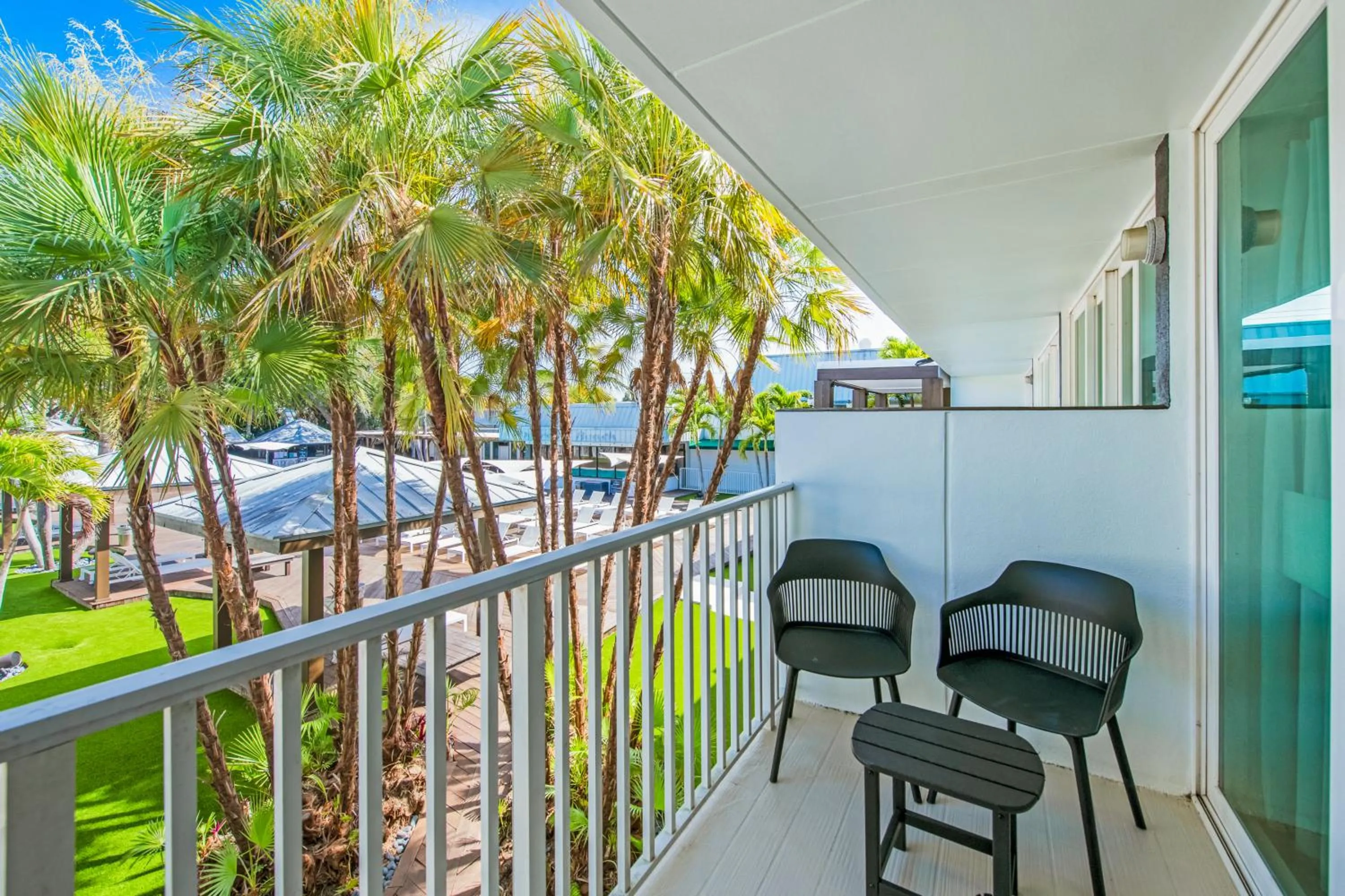 Balcony/Terrace in Casey Key Resorts - Mainland