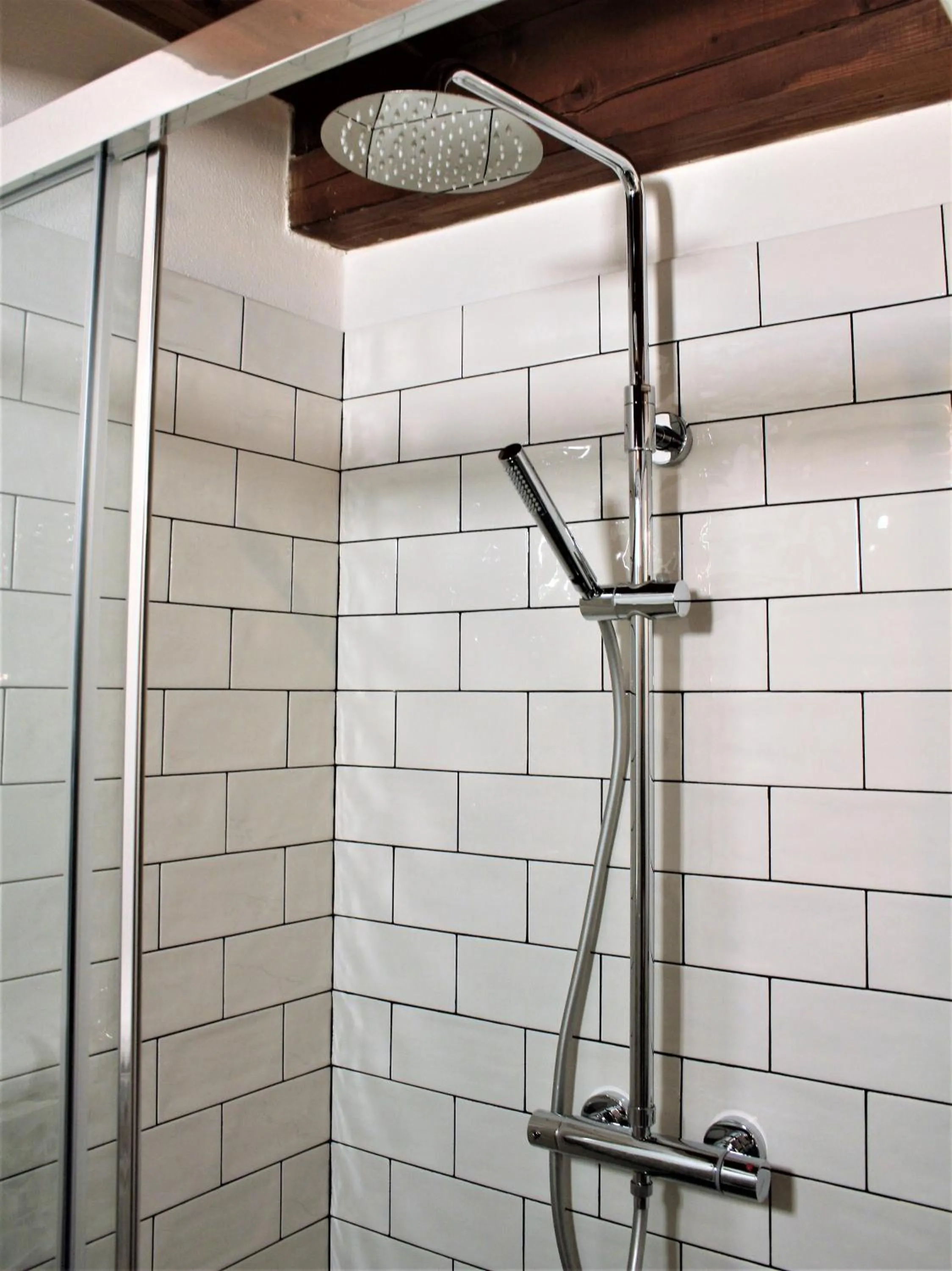 Shower in Il Palazzo Ridracoli