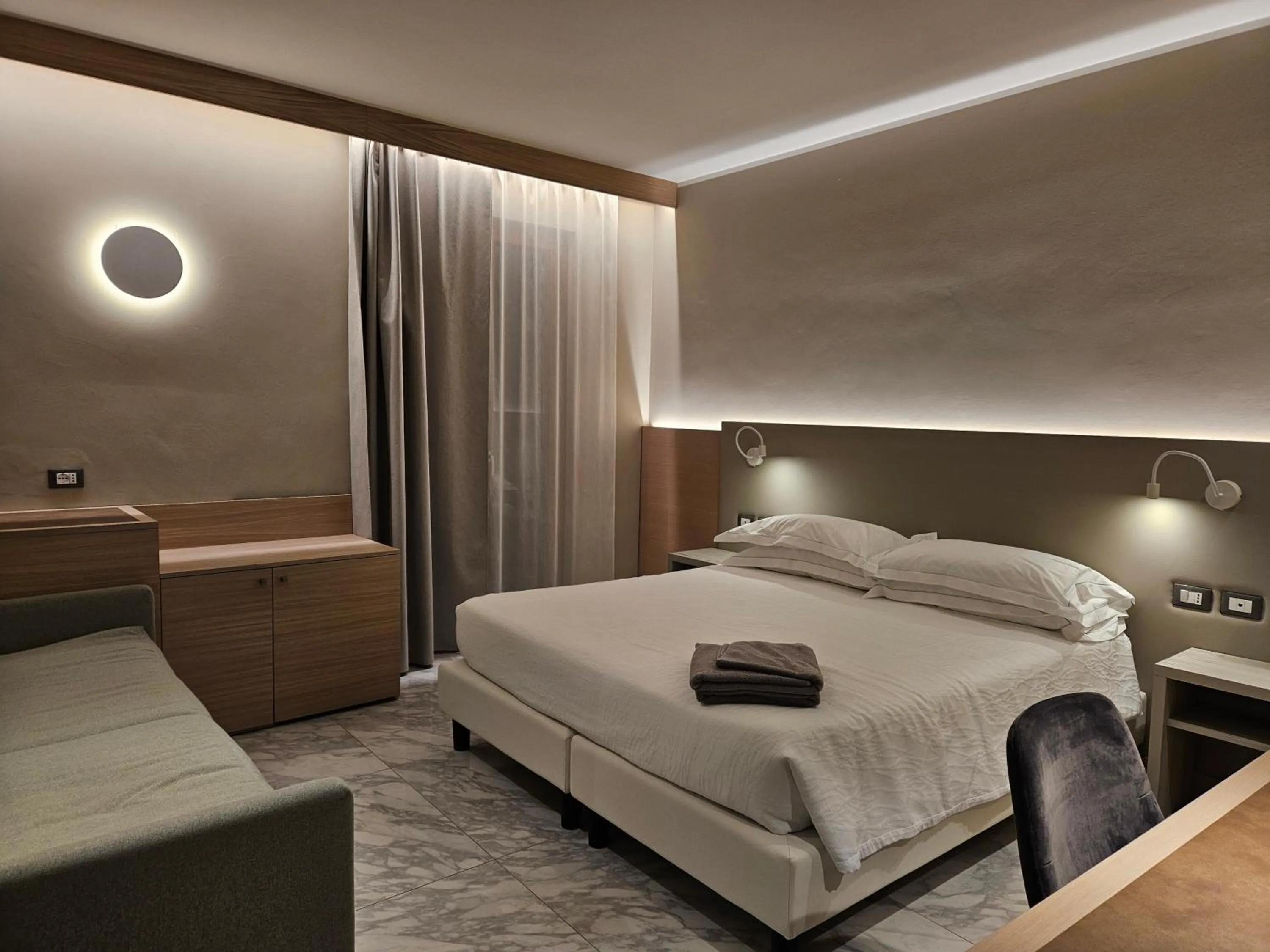 Bed in Hotel Porto Roca