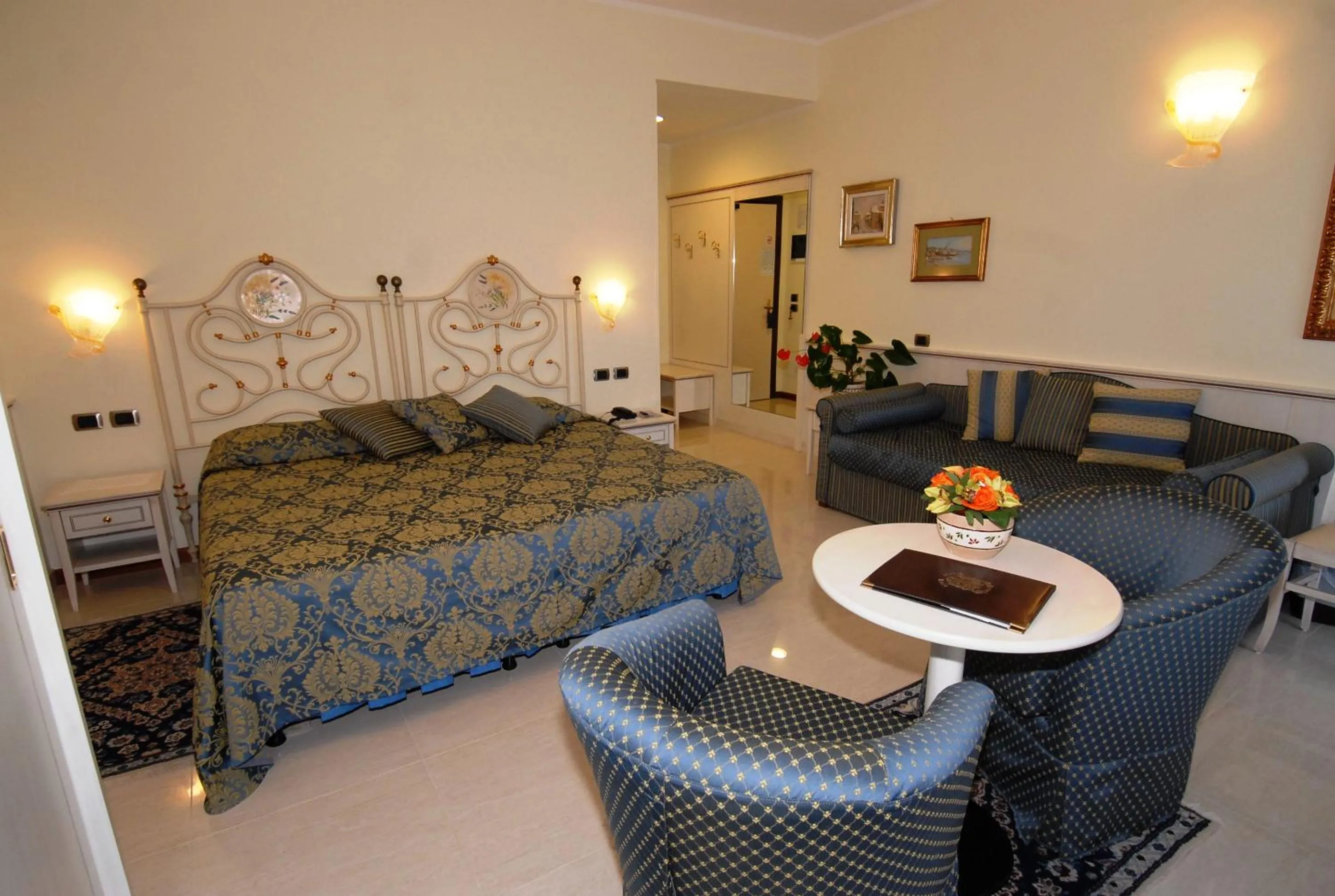 Bed in Hotel Porto Roca