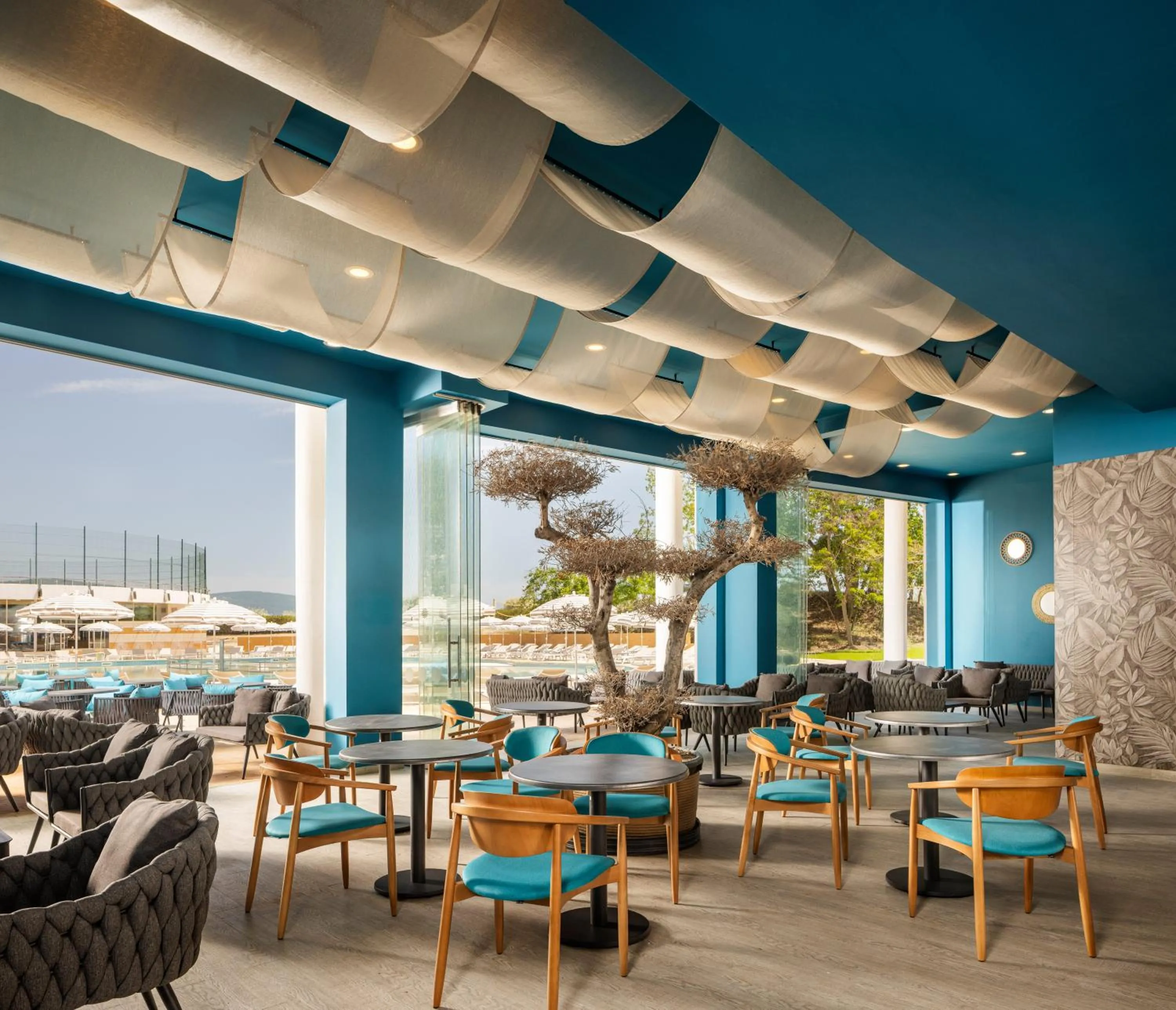 Lounge or bar in AluaSoul Sunny Beach - Adults Only - All Inclusive