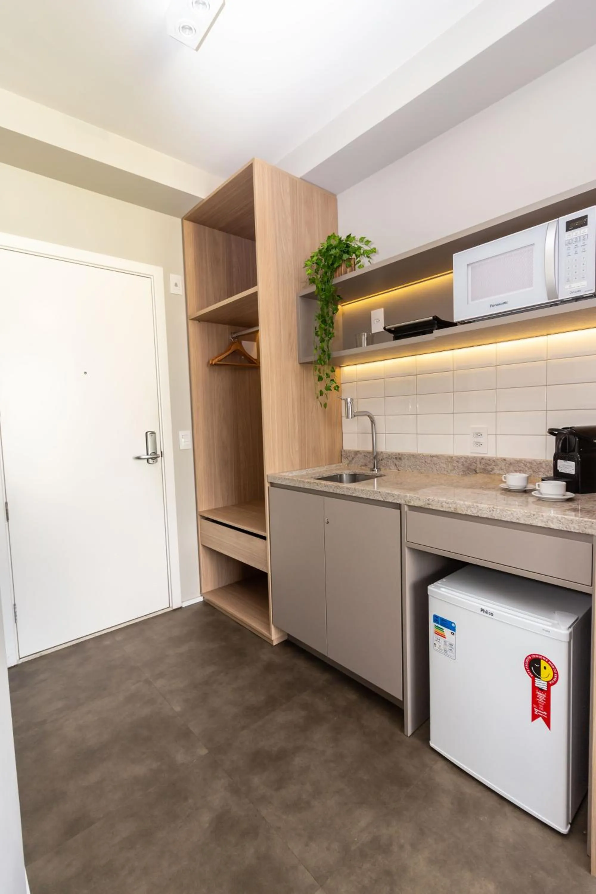 Kitchen or kitchenette in 360 Suítes Sé