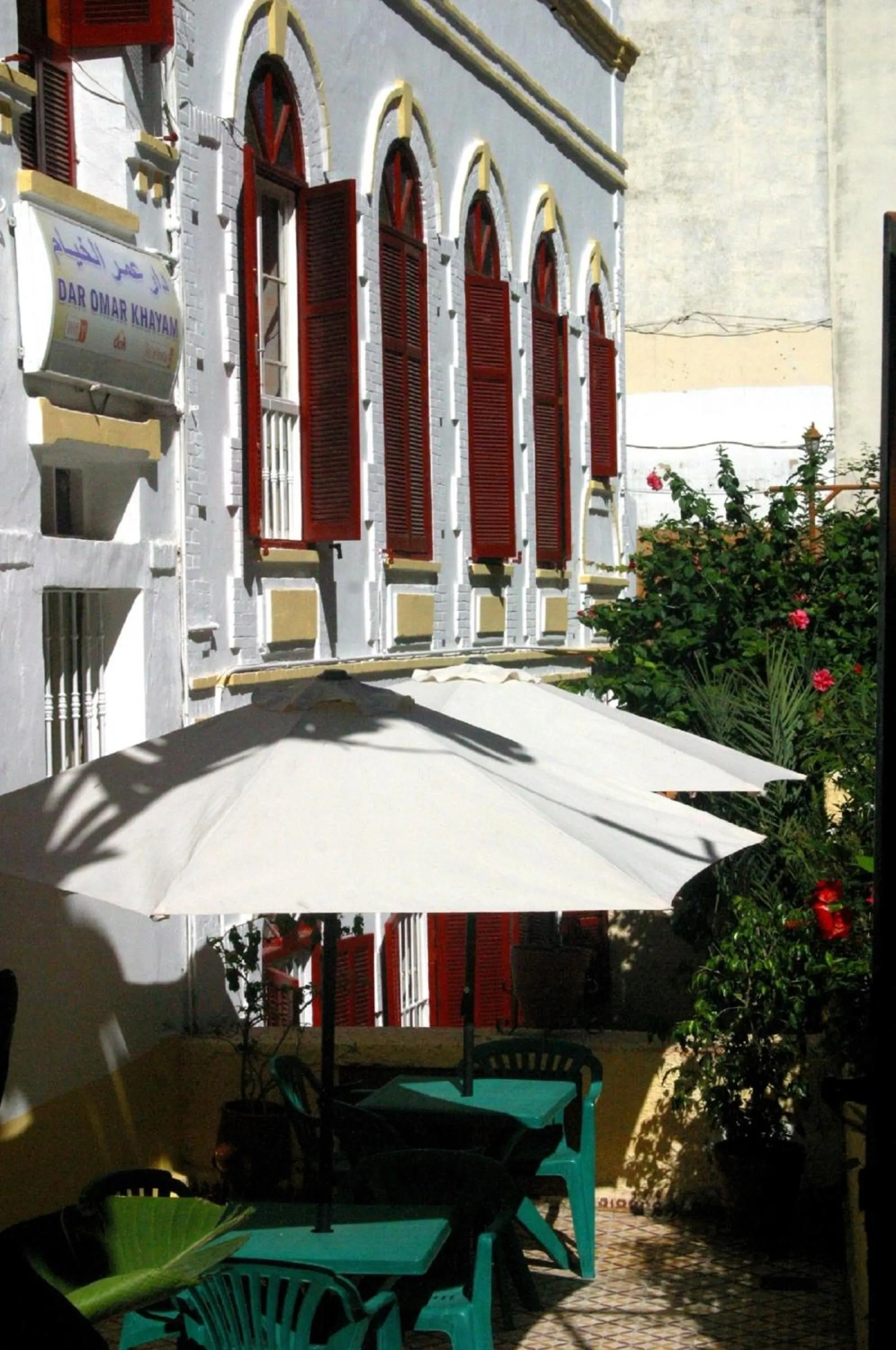 Property building in Dar Omar Khayam