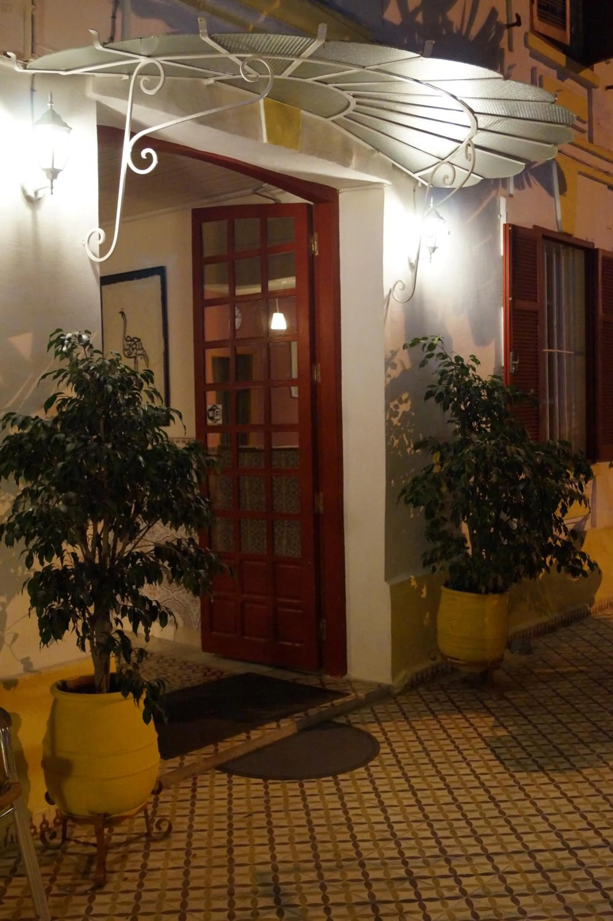 Facade/entrance in Dar Omar Khayam